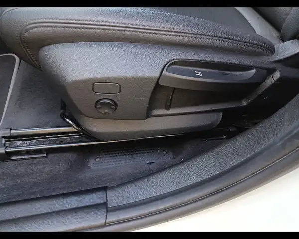 BMW X1 view 22