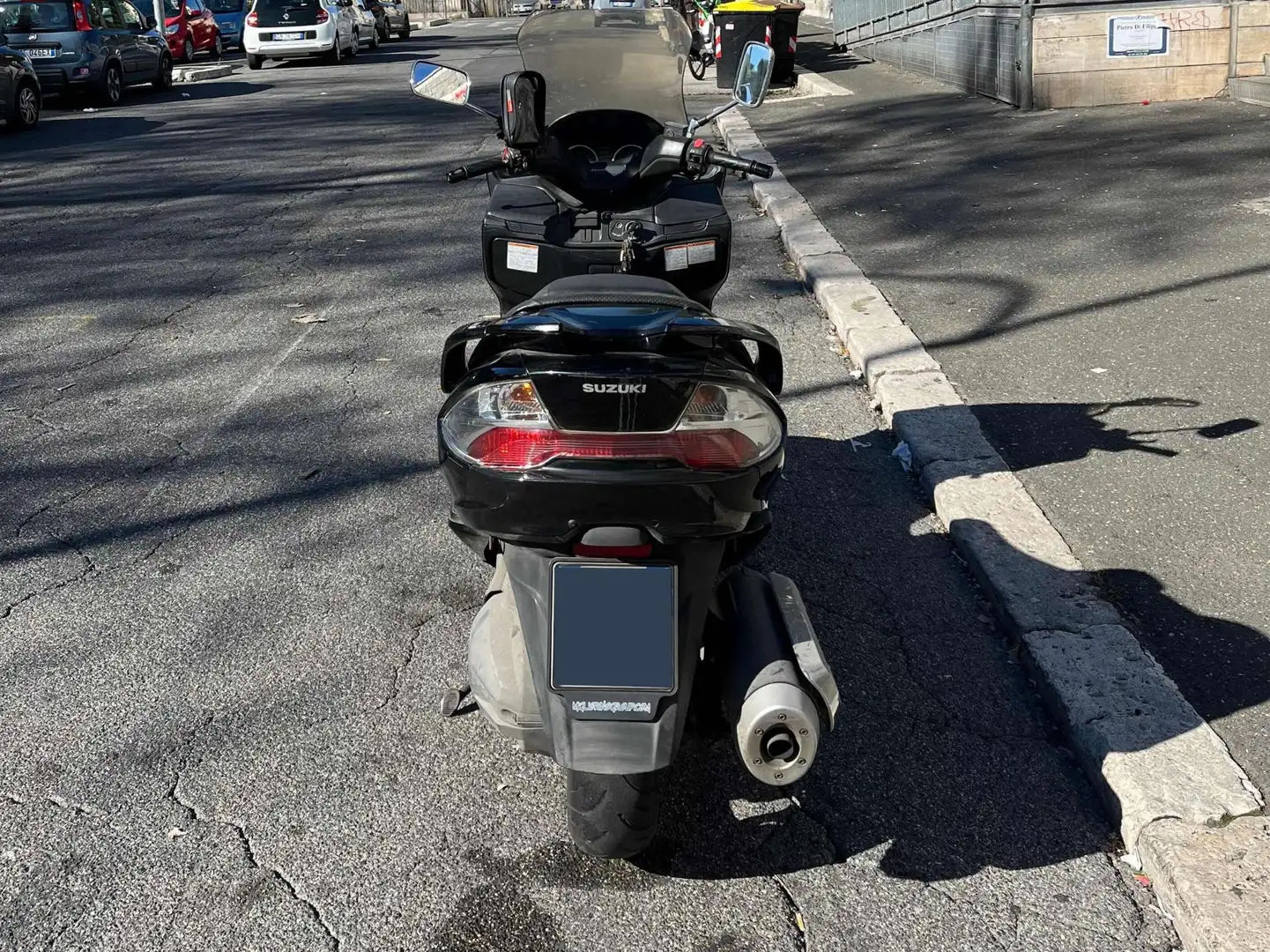 Suzuki Burgman 400 - 1
