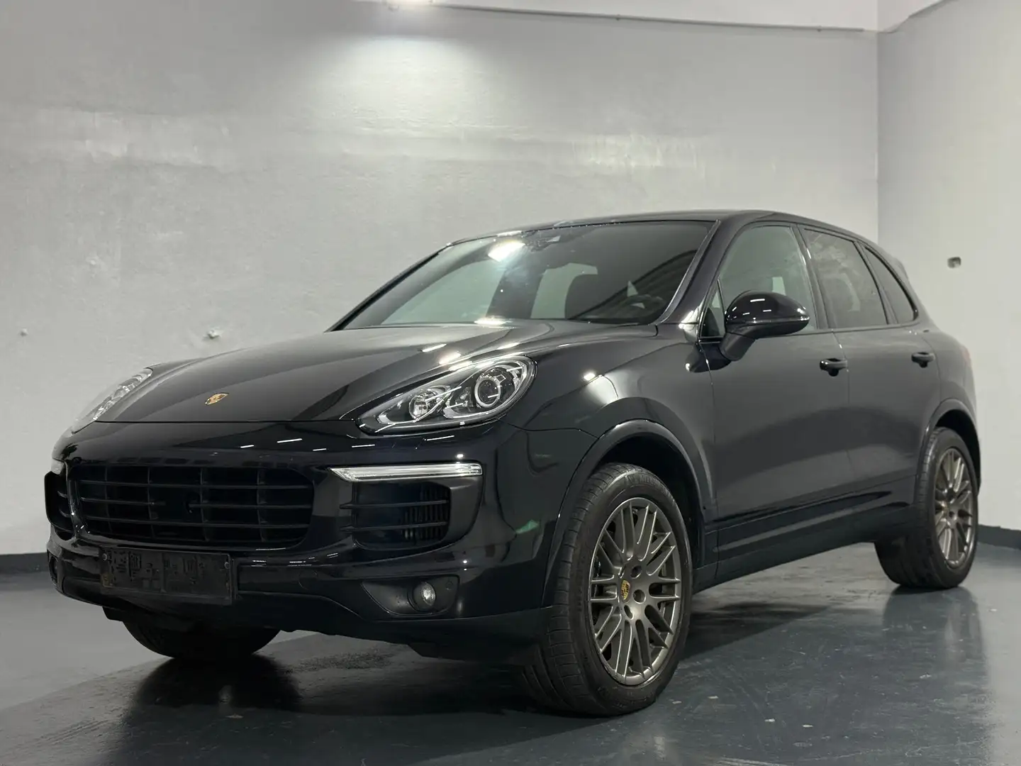 Porsche Cayenne Cayenne II Platinum Edition 3,0 Aut. *FINANZIERUNG Noir - 1