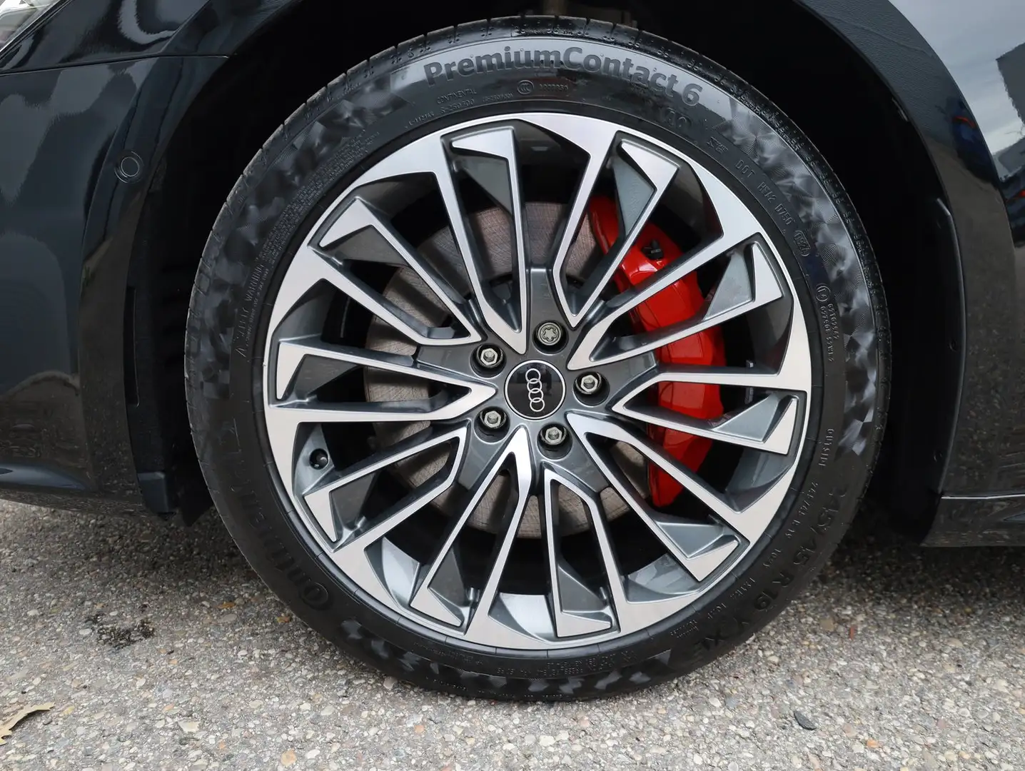 Audi A7 55 TFSI e quattro Schwarz - 2