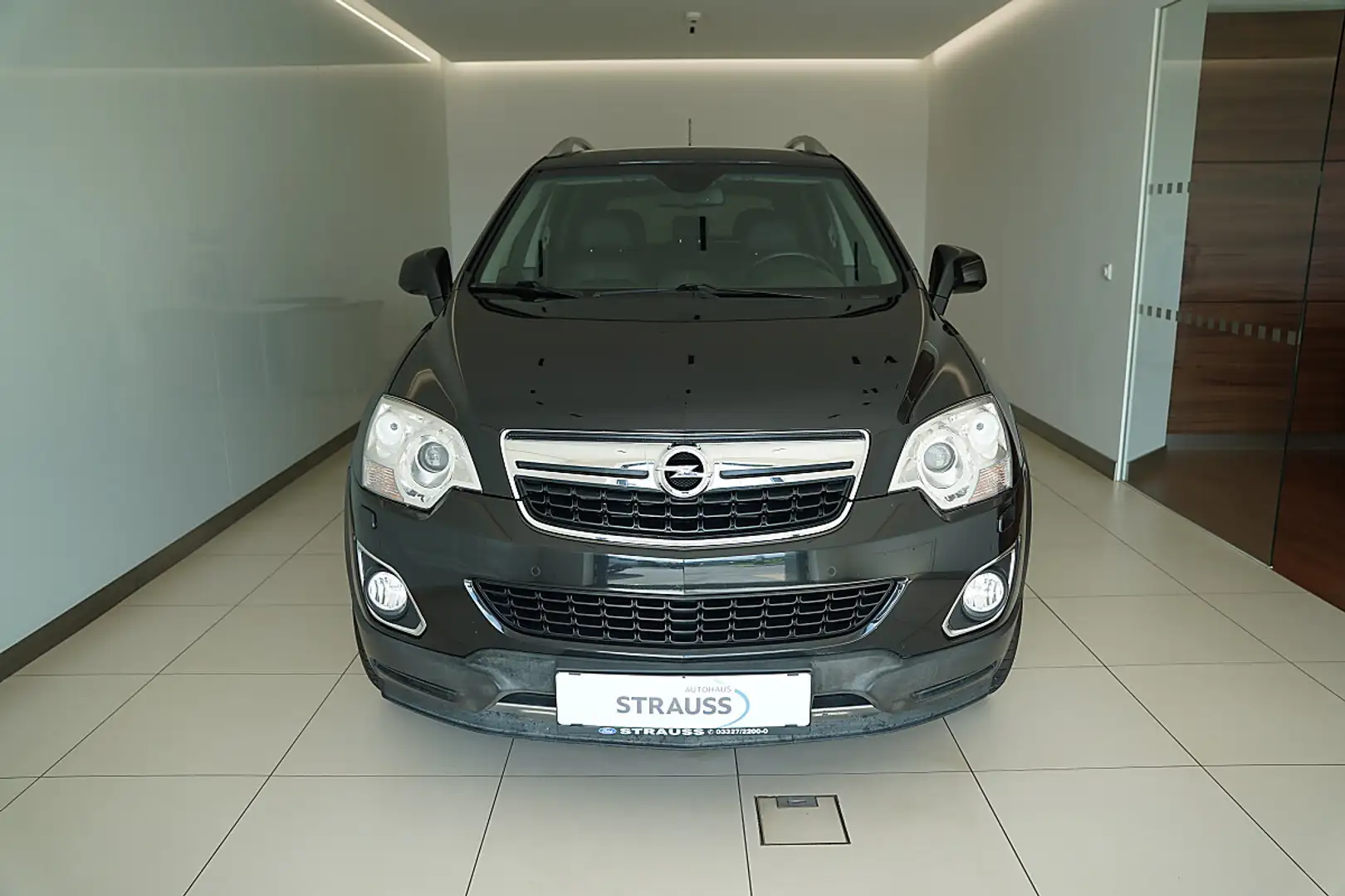 Opel Antara 2,0 CDTI Ecotec Cosmo 4x4 Schwarz - 2