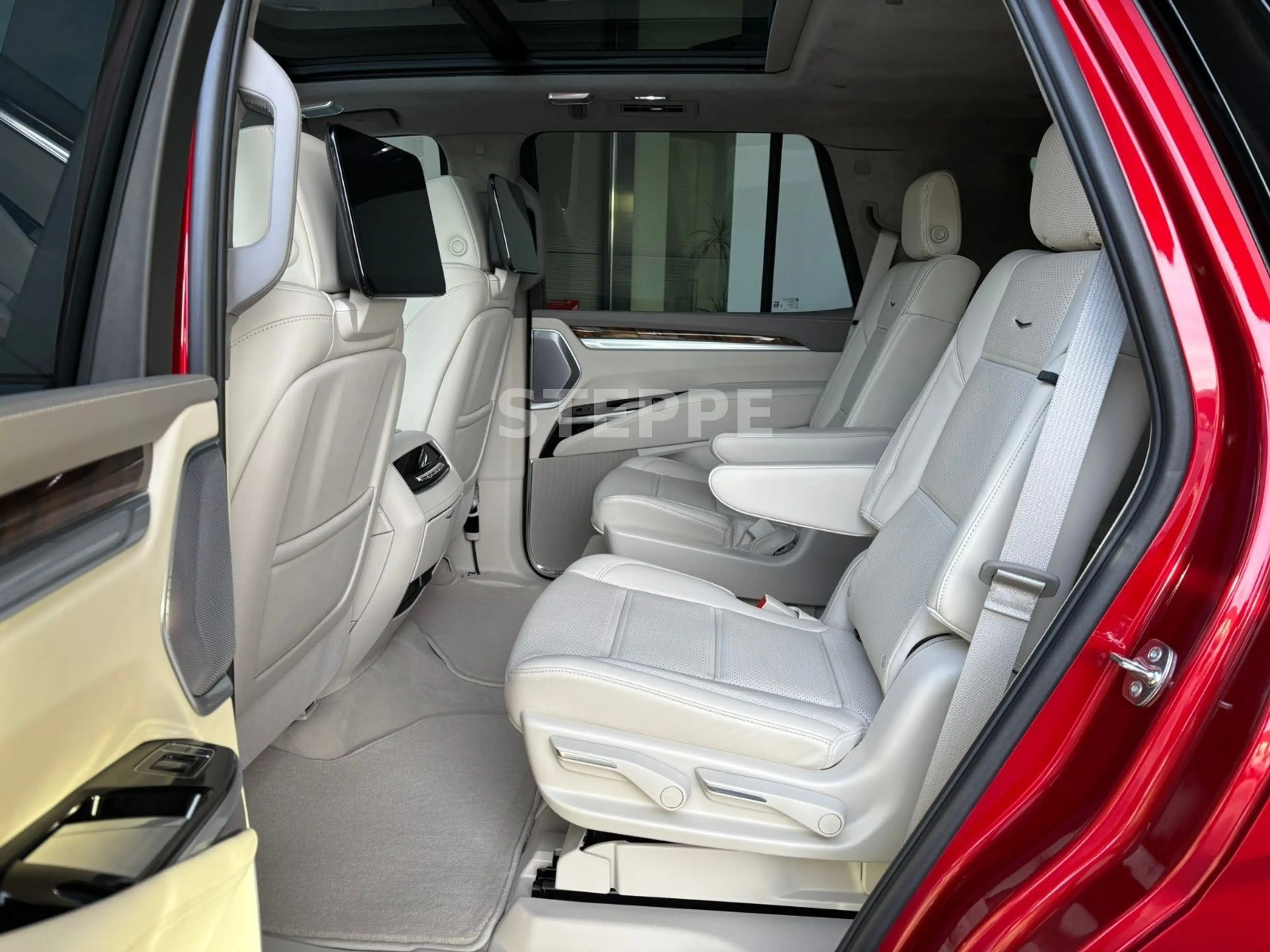 Cadillac Escalade FACELIFT MY26 6.2 V8 Sport Platinum — photo 8