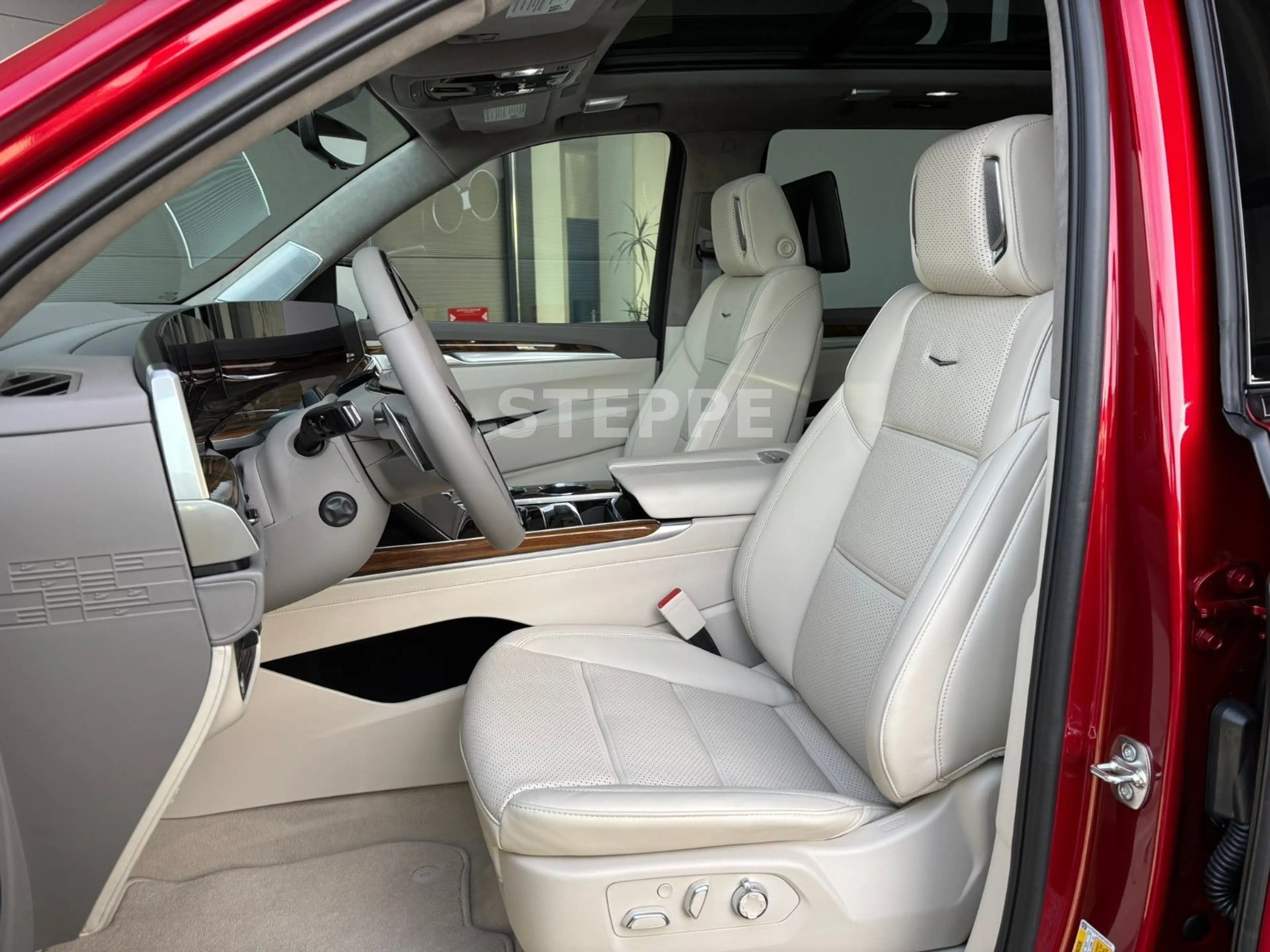 Cadillac Escalade FACELIFT MY26 6.2 V8 Sport Platinum — photo 7