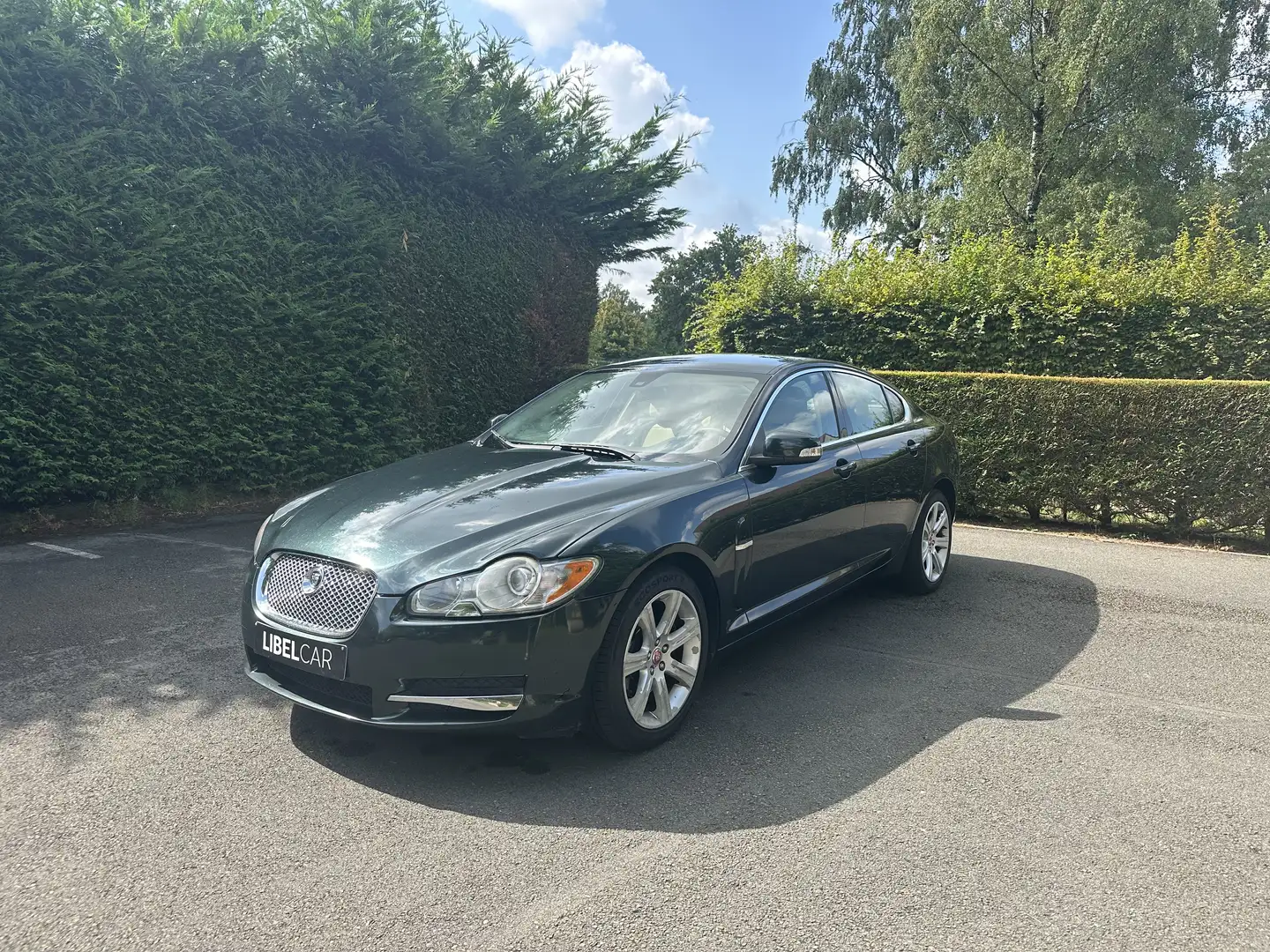 Jaguar XF XF 2.7 Turbo V6 Premium Luxury Verde - 1
