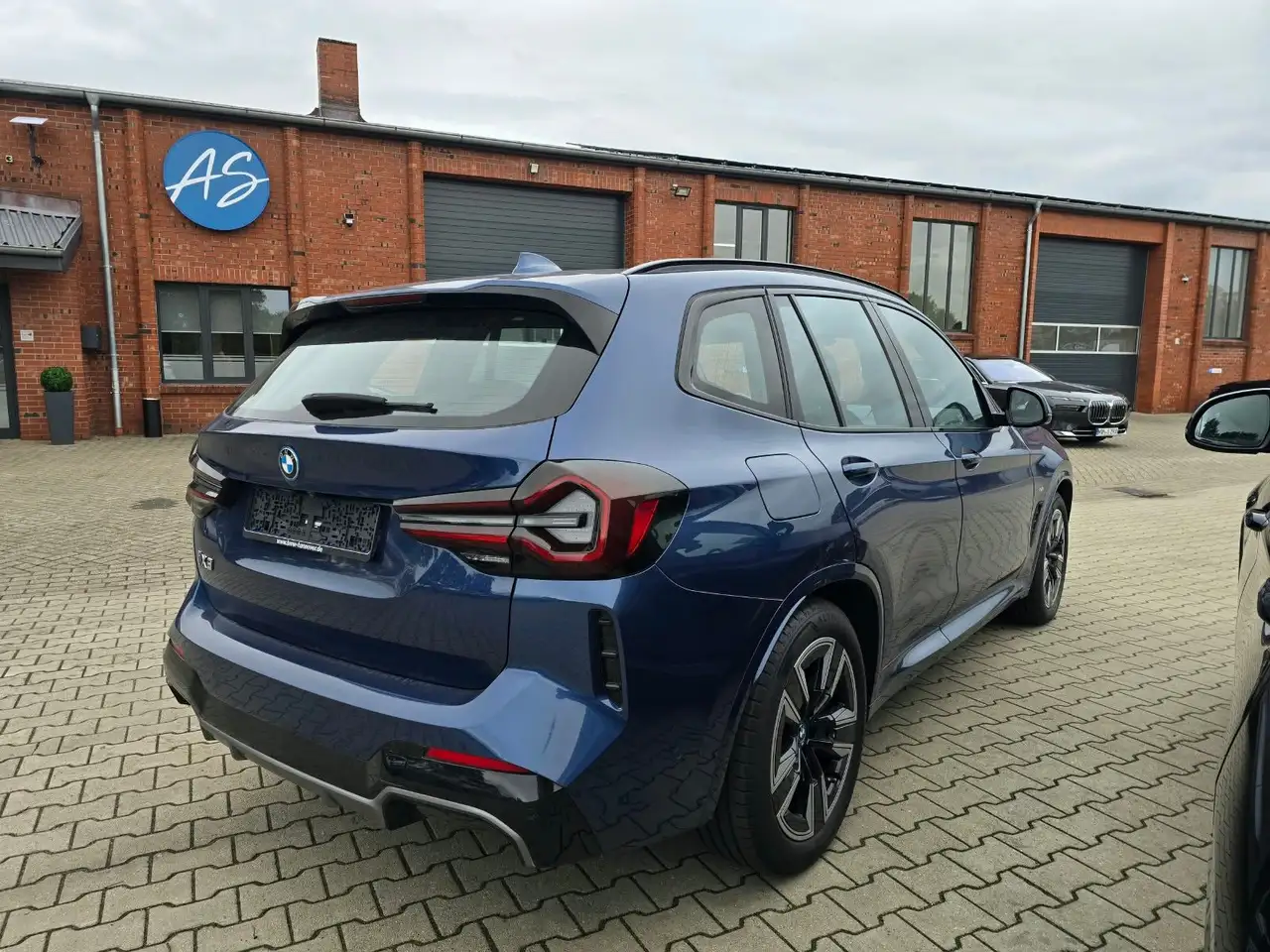 2023 BMW iX3 Inspiring*AHK,Pano,ACC,LC-Prof,ad.LED,RFK, photograph 4