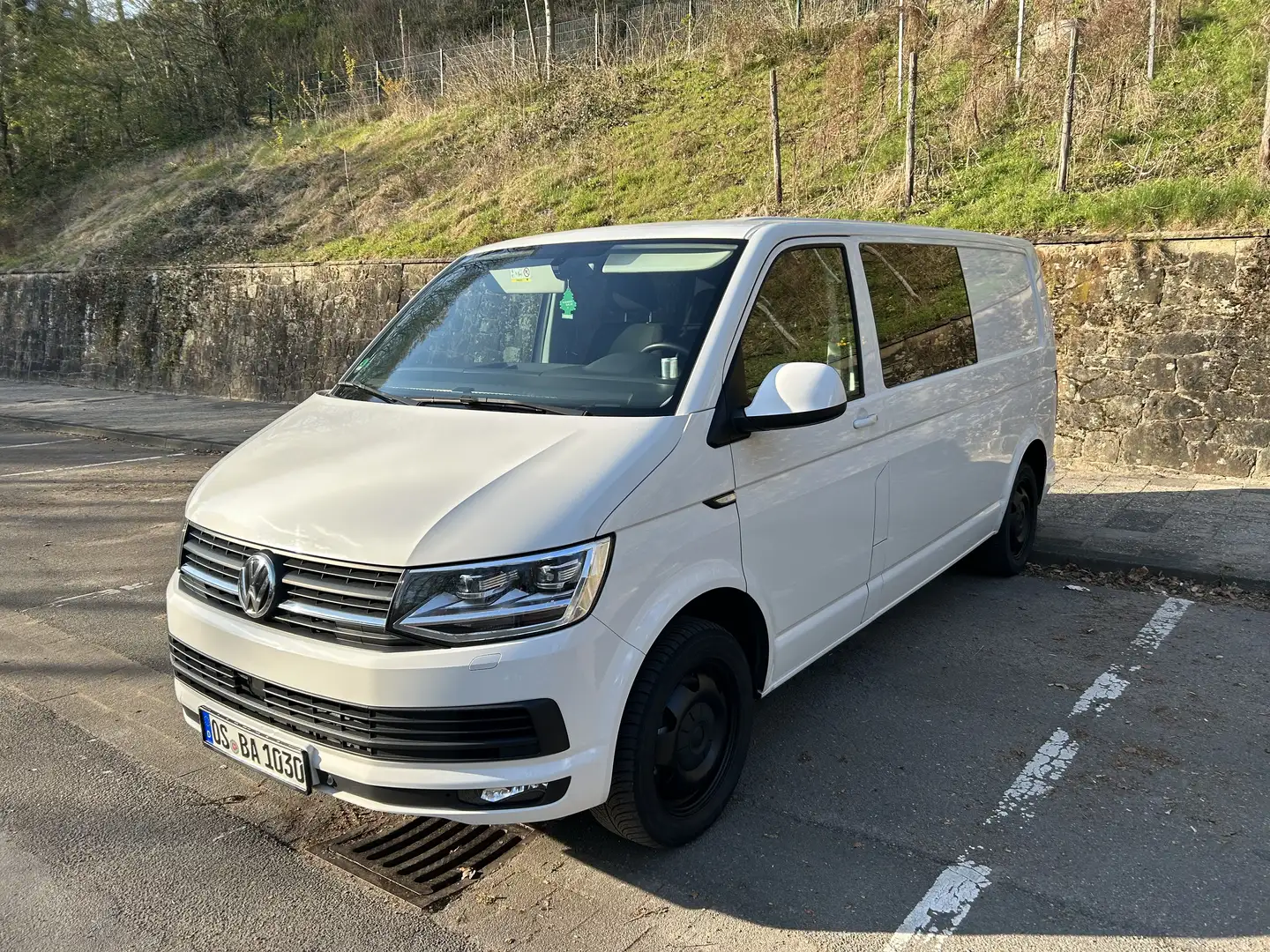 Volkswagen T6 Transporter DSG Lang - 1