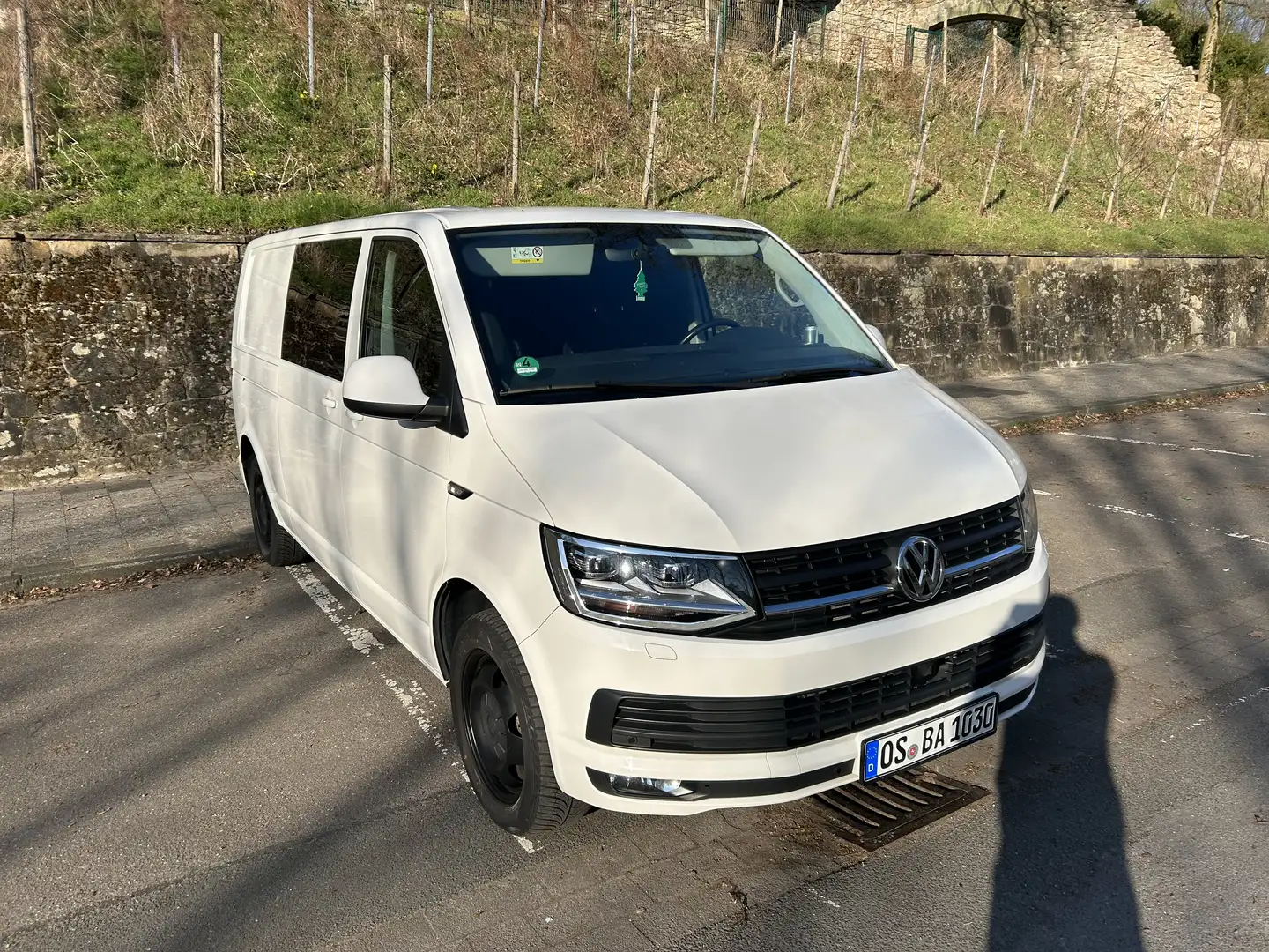 Volkswagen T6 Transporter DSG Lang - 2