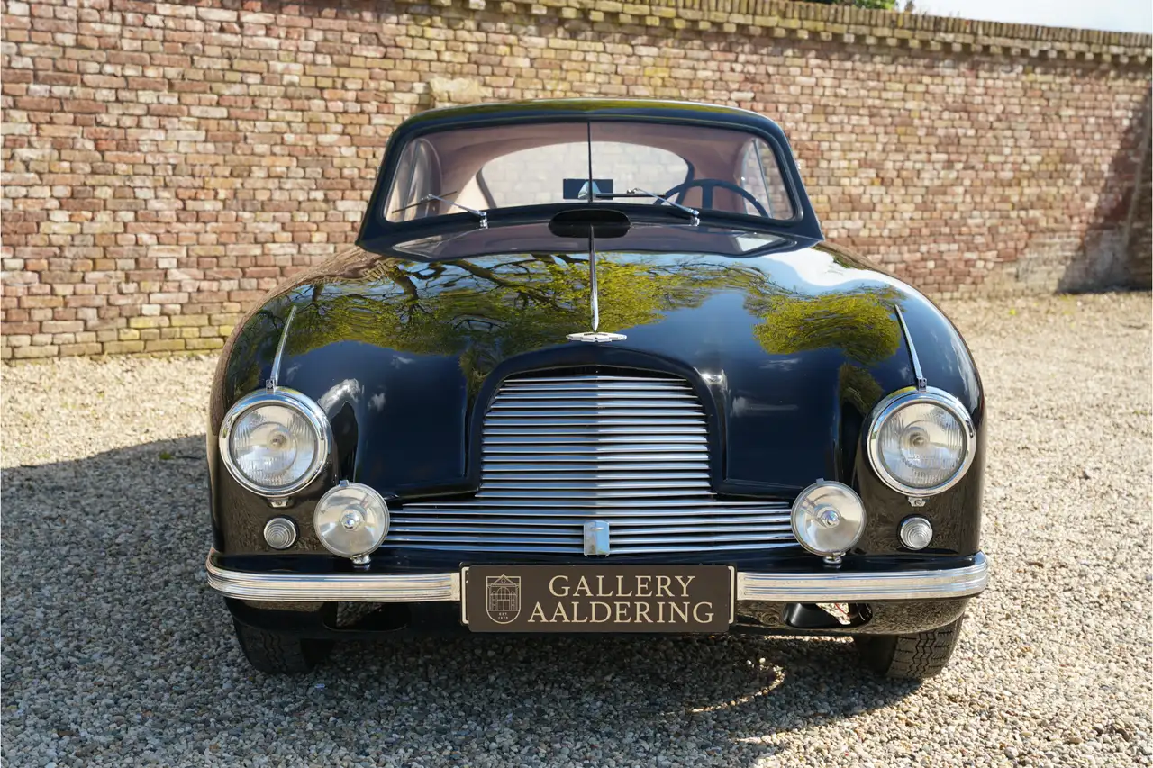 Aston Martin DB2 Sports Saloon "Rare left-hand drive" Rare left, foto 5
