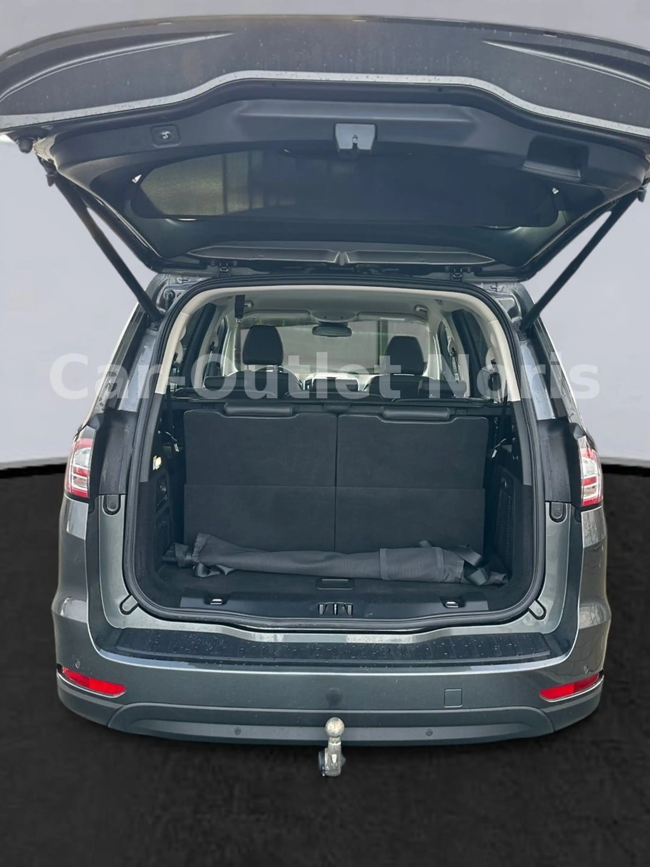 Ford Galaxy Titanium*AHKS*Massage+SBL*LED*ACC*7Sitzer — photo 15