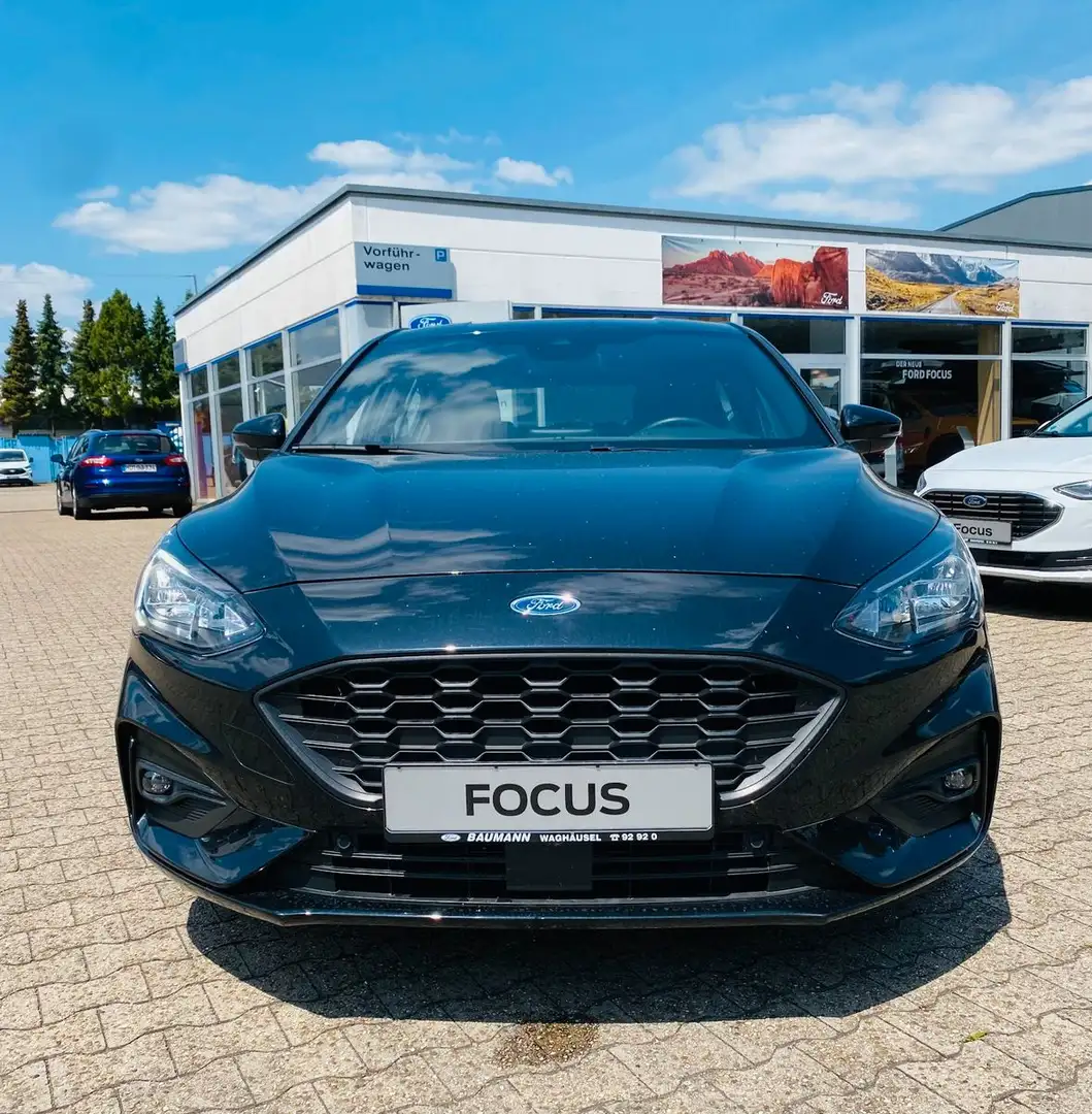 Ford Focus Lim. ST-Line*Navi*LED* Noir - 2