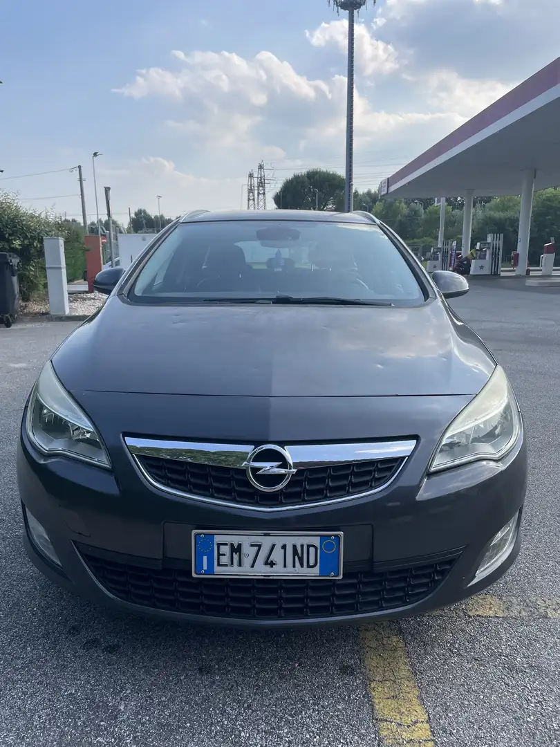 Opel Astra SW 1.7 FRIZIONE NUOVA ( NEOPATENTATI) - 1