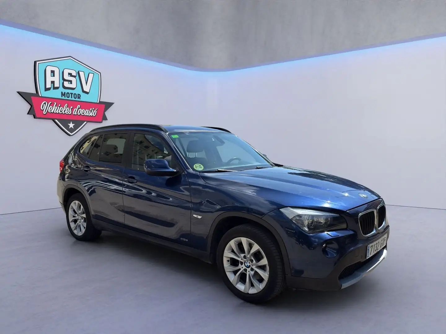 BMW X1 xDrive 20d Синій - 1