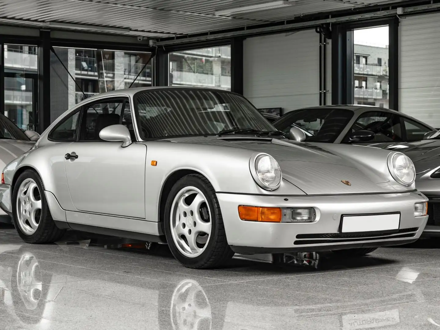 Porsche 964 911 Carrera 2 - Restauriert, Sammlerzustand Argent - 1
