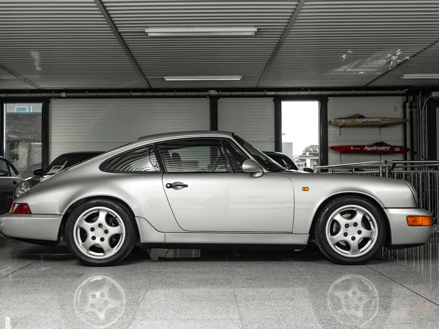 Porsche 964 911 Carrera 2 - Restauriert, Sammlerzustand Argent - 2