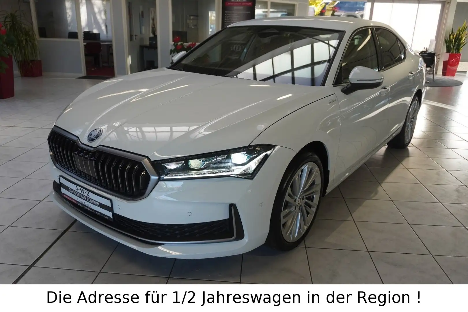 Skoda Superb L&K 1.5TSI mHEV DSGAHK*HEADUP*MATRIX*FULL Weiß - 1