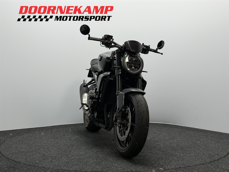 Honda CB 1000 R ABS BLACK EDITION — photo 4