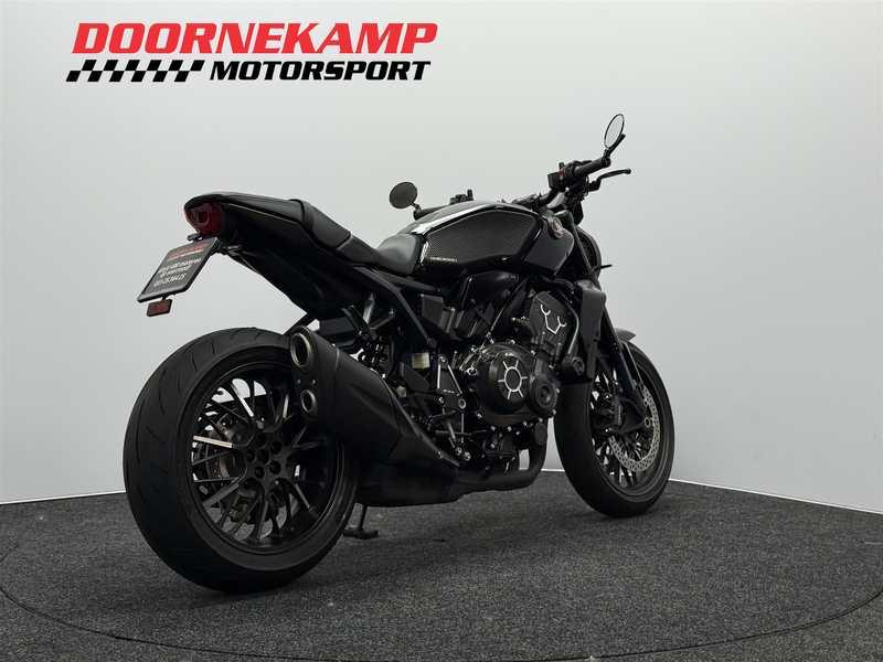 Honda CB 1000 R ABS BLACK EDITION — photo 15