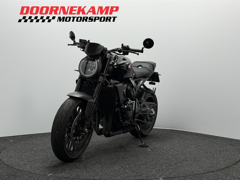 Honda CB 1000 R ABS BLACK EDITION — photo 6
