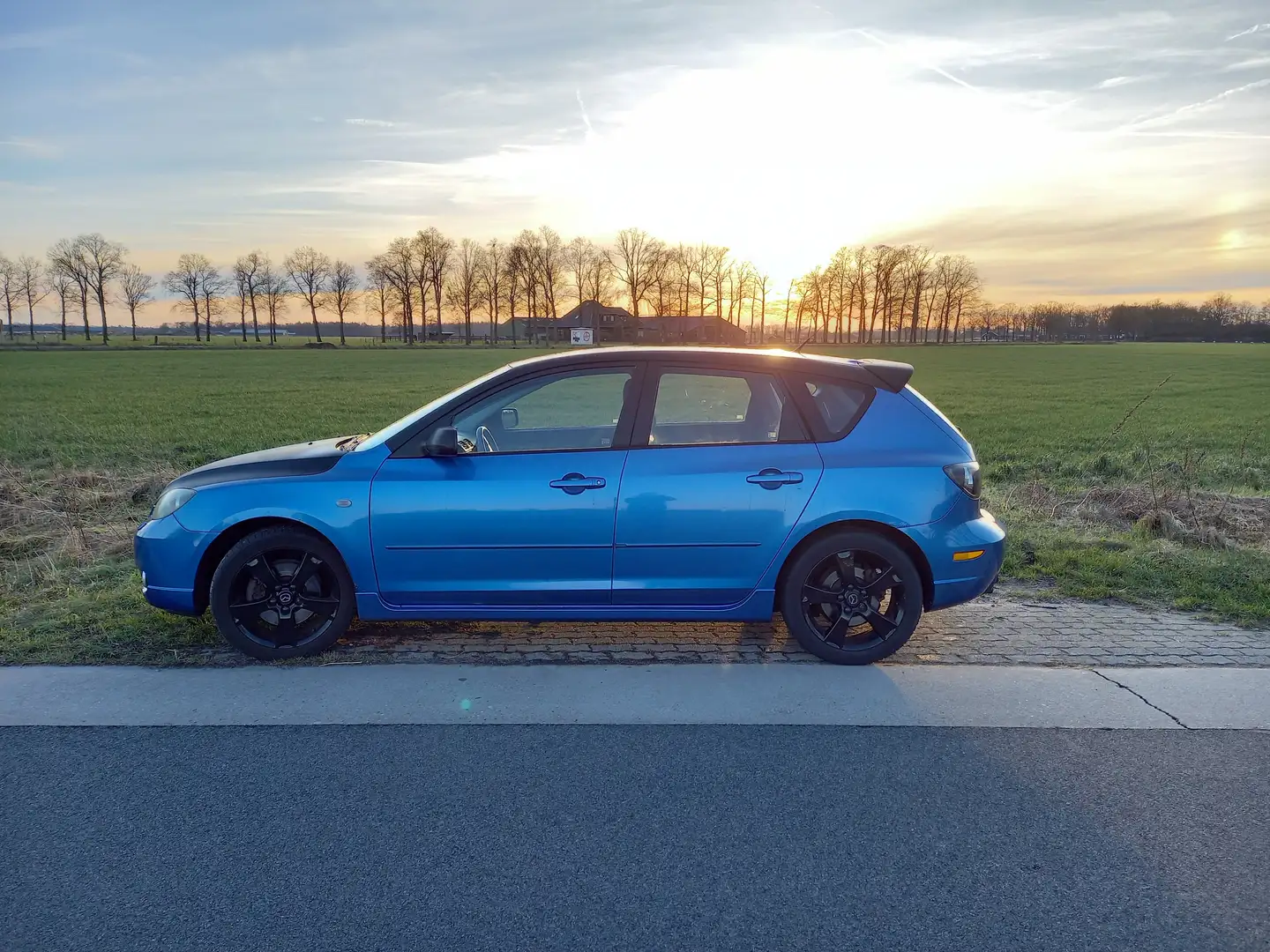 Mazda 3 3 2.0 Modrá - 2