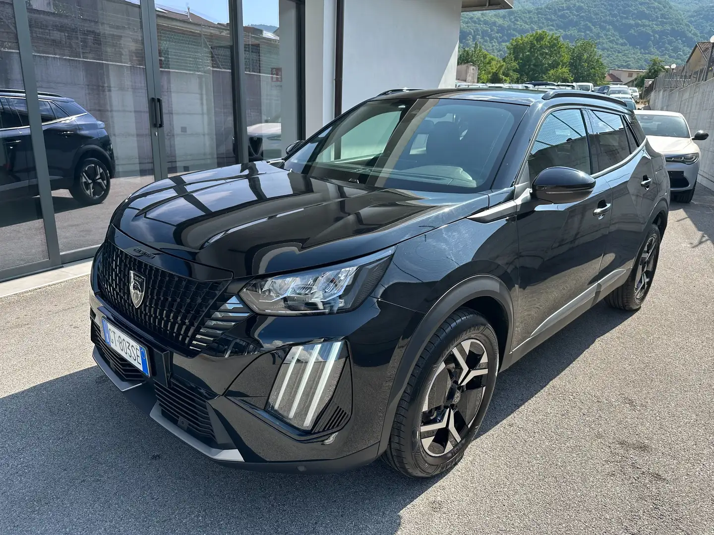Peugeot 2008 1.2 puretech 100cv 6m Allure S&S - OFFERTA - Nero - 1