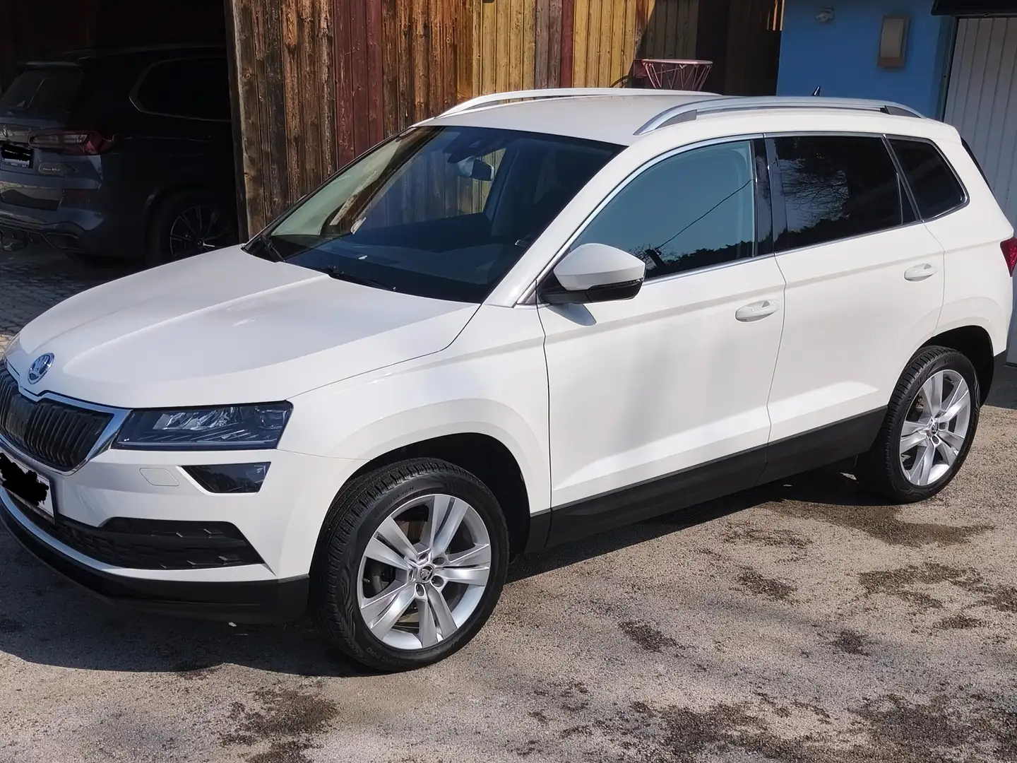 Skoda Karoq 1,6 TDI Style Limited Weiß - 2
