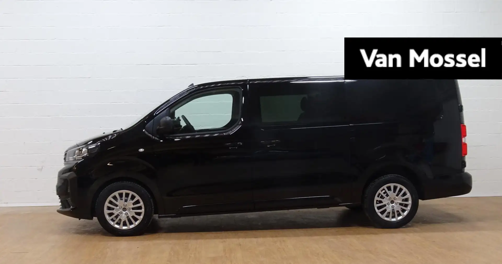 Peugeot Expert Long DC L3 2.0 BlueHDi 180 EAT8 Zwart - 1