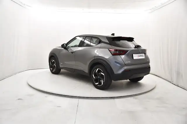 Nissan Juke view 3