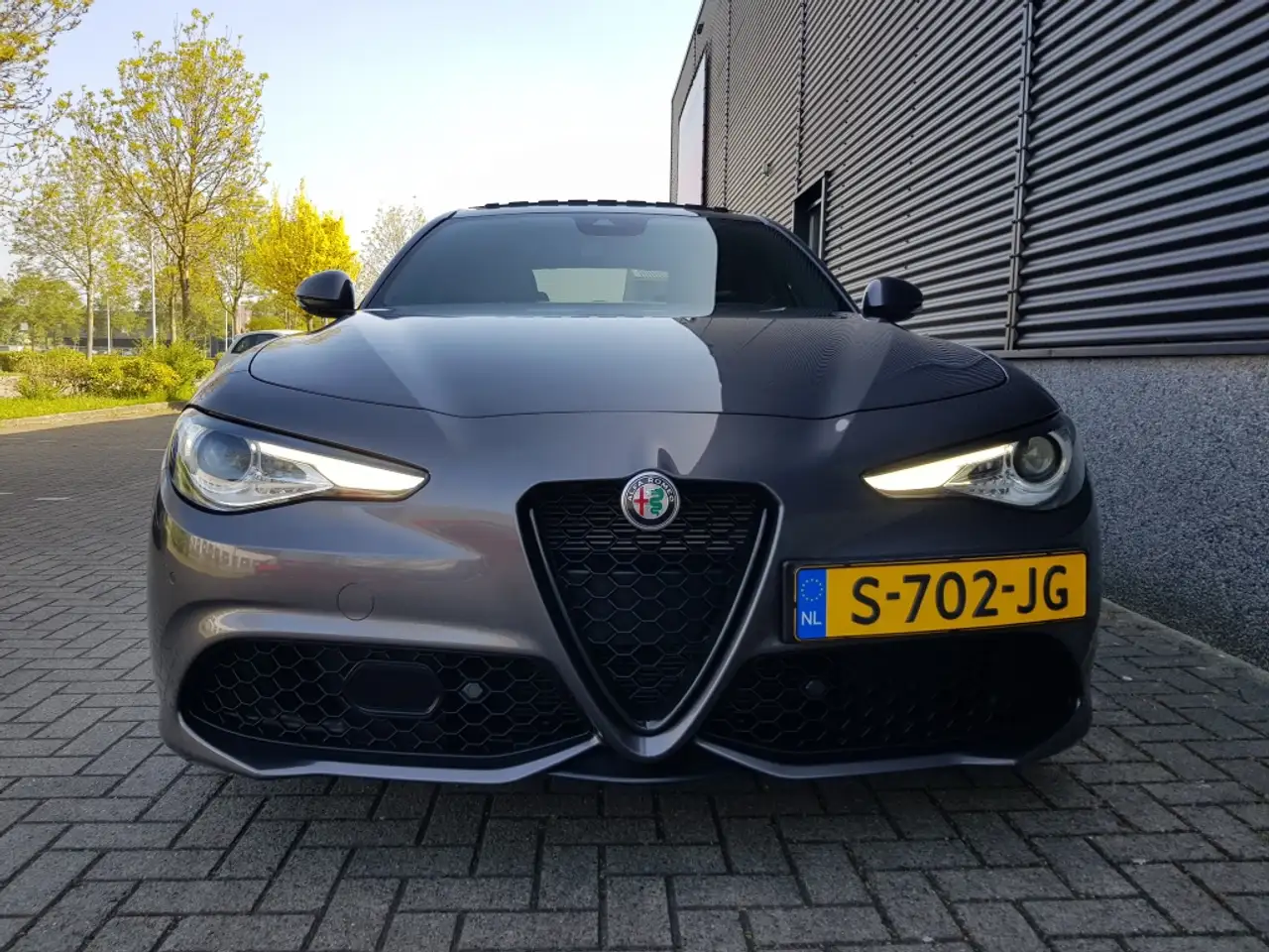 Alfa Romeo Giulia 2023 — фото 6