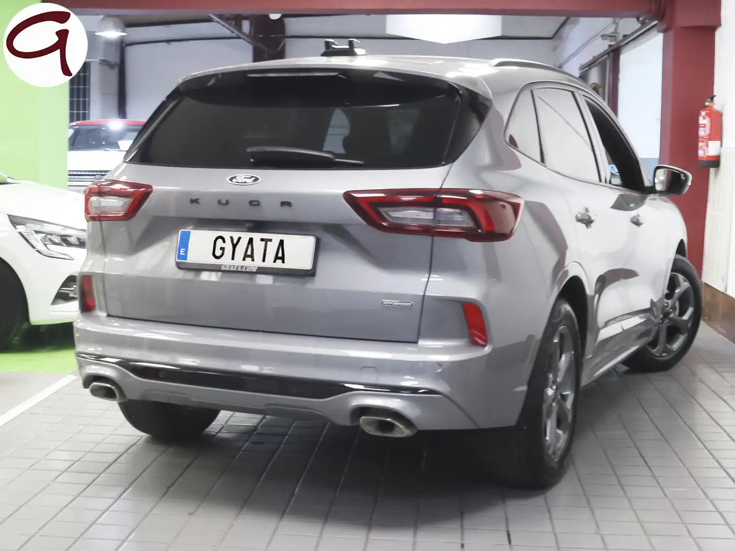 Ford Kuga 2.5 Duratec PHEV ST-Line 4x2 Plateado - 2