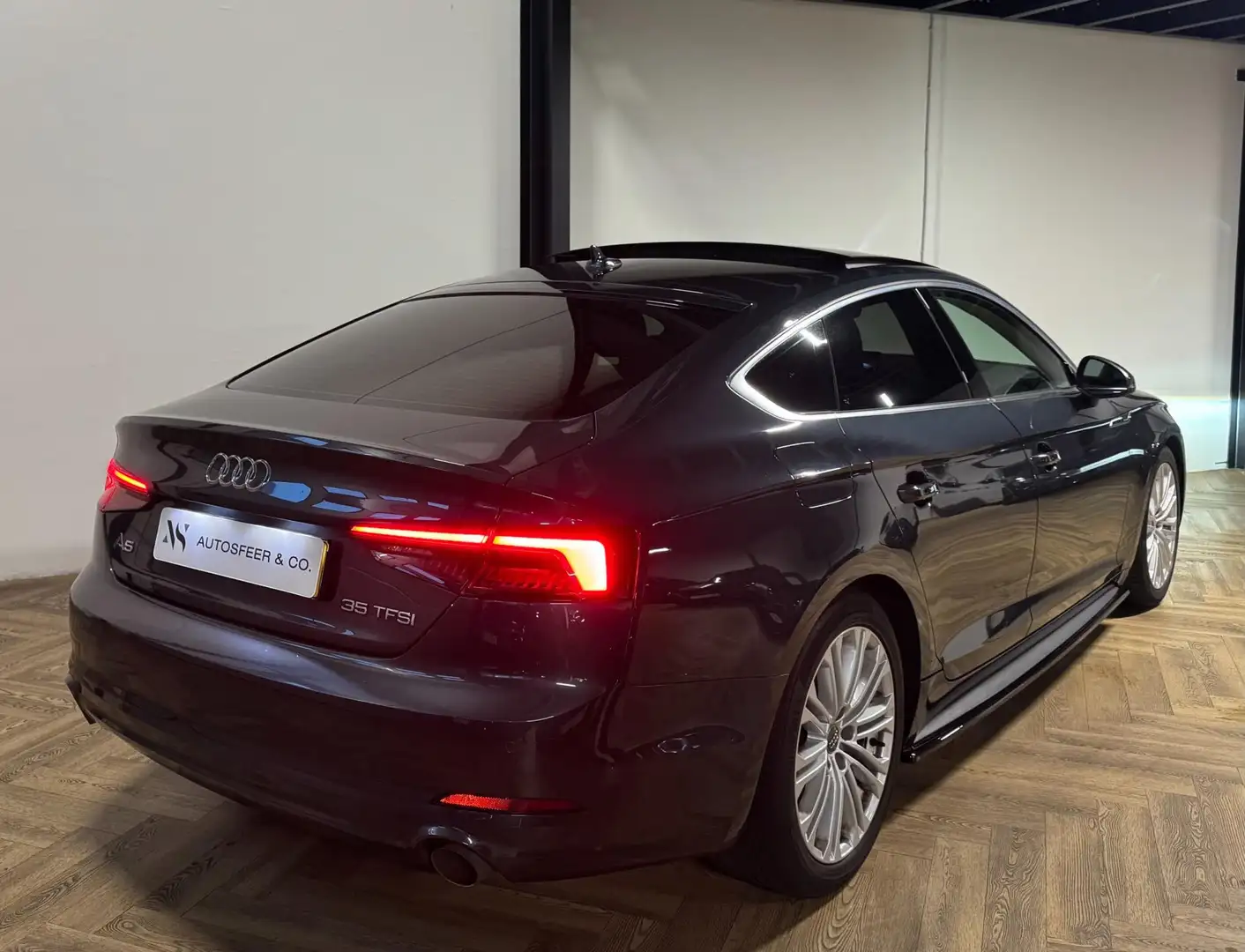Audi A5 Sportback 35 TFSI Pro Line PANO KEYLESS' Grijs - 2