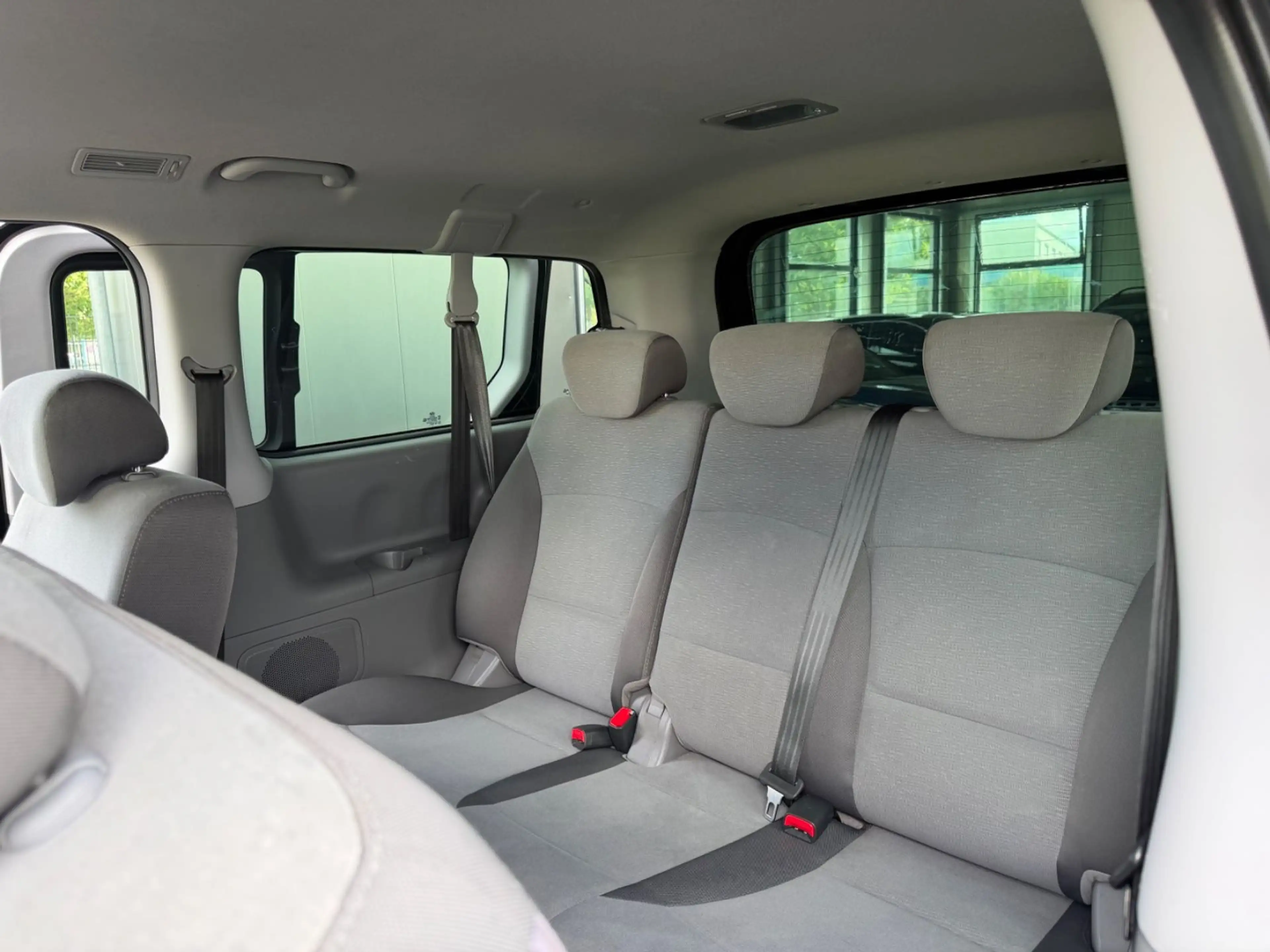 Hyundai H-1 2.5 CRDi Travel Trend Navi/Klima/8-Sitze/AHK — photo 14