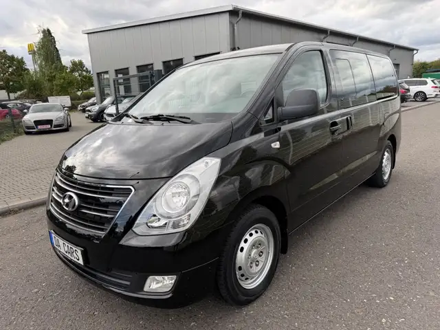 Hyundai H-1
