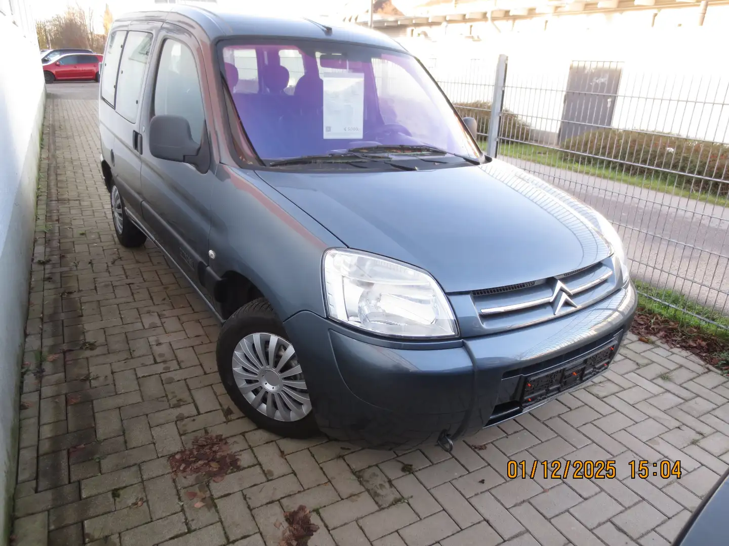Citroen Berlingo 1.4 First Kombi Gris - 1