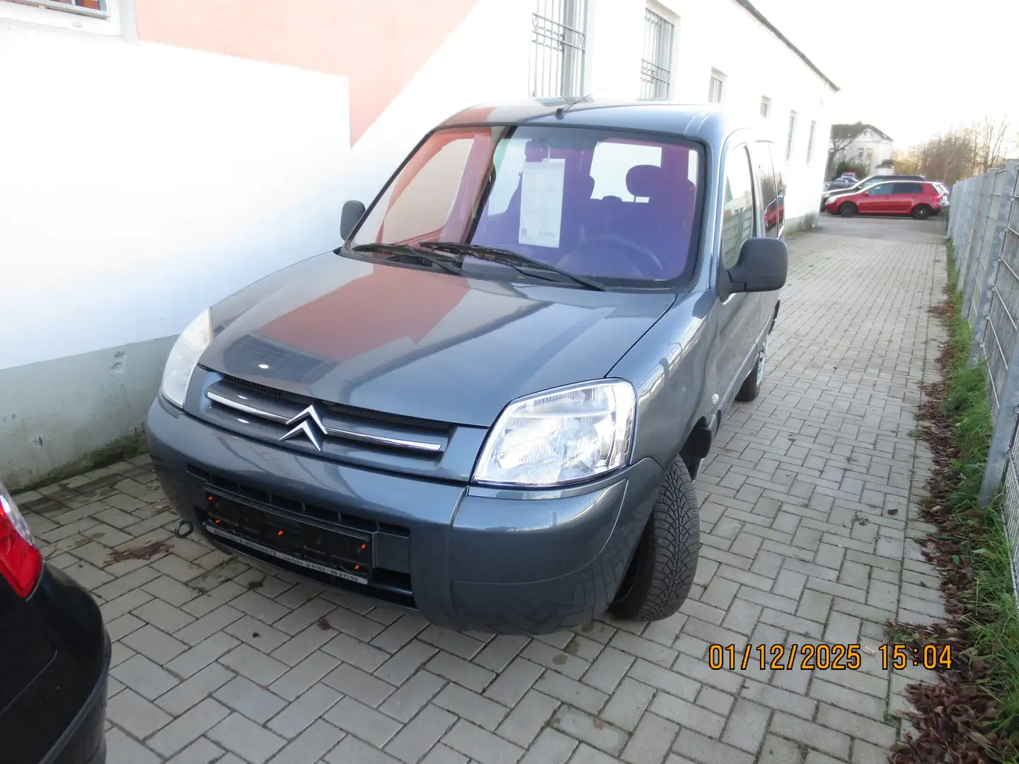 Citroen Berlingo 1.4 First Kombi Gris - 2