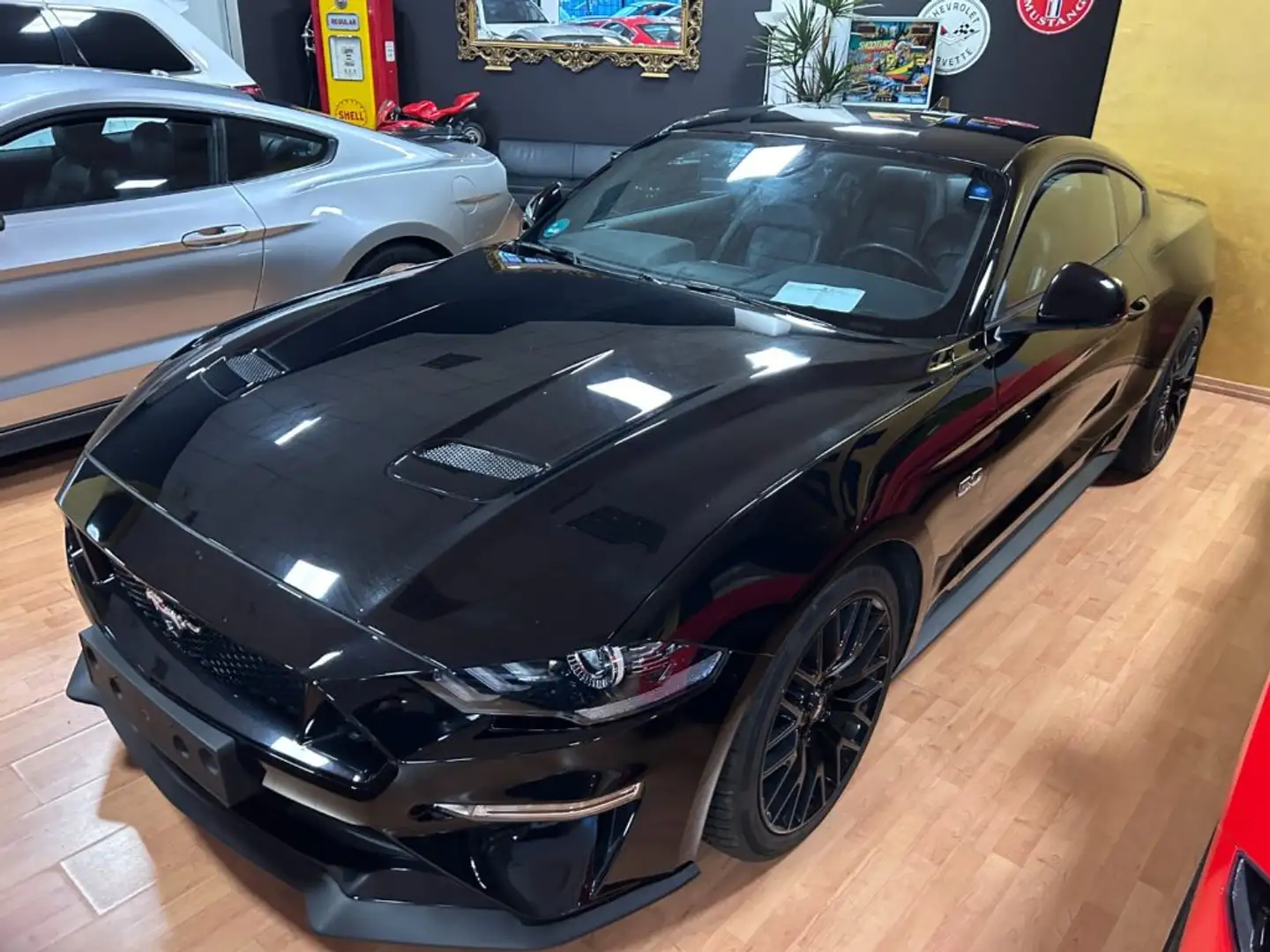 Ford Mustang Fastback 5.0 V8 GT  CERTIFICATA FORD EUROPEA Nero - 2