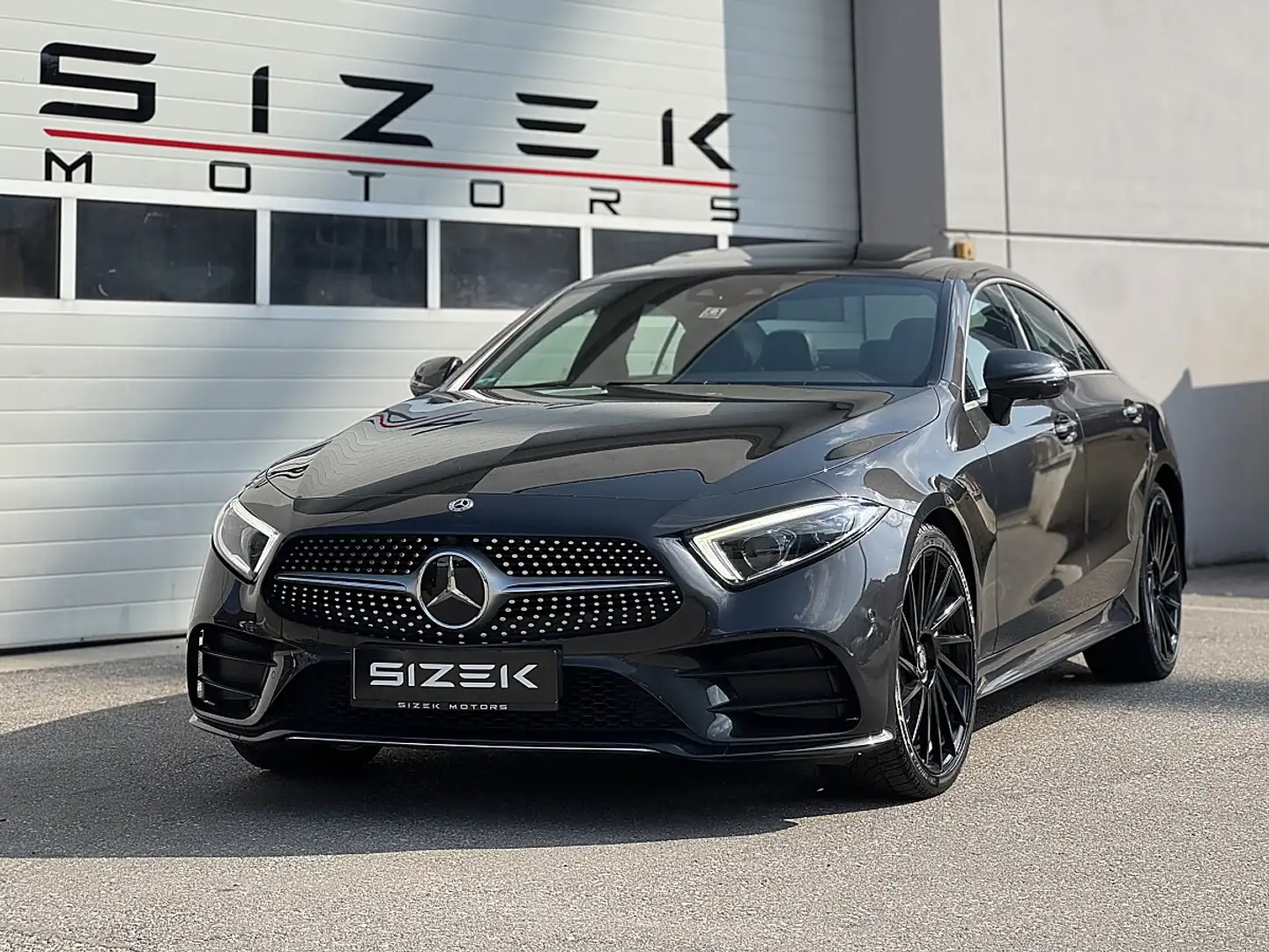 Mercedes-Benz CLS 350 d 4MATIC Aut.|AMG 53 LOOK|360*|ACC|SHD|LED Grau - 1