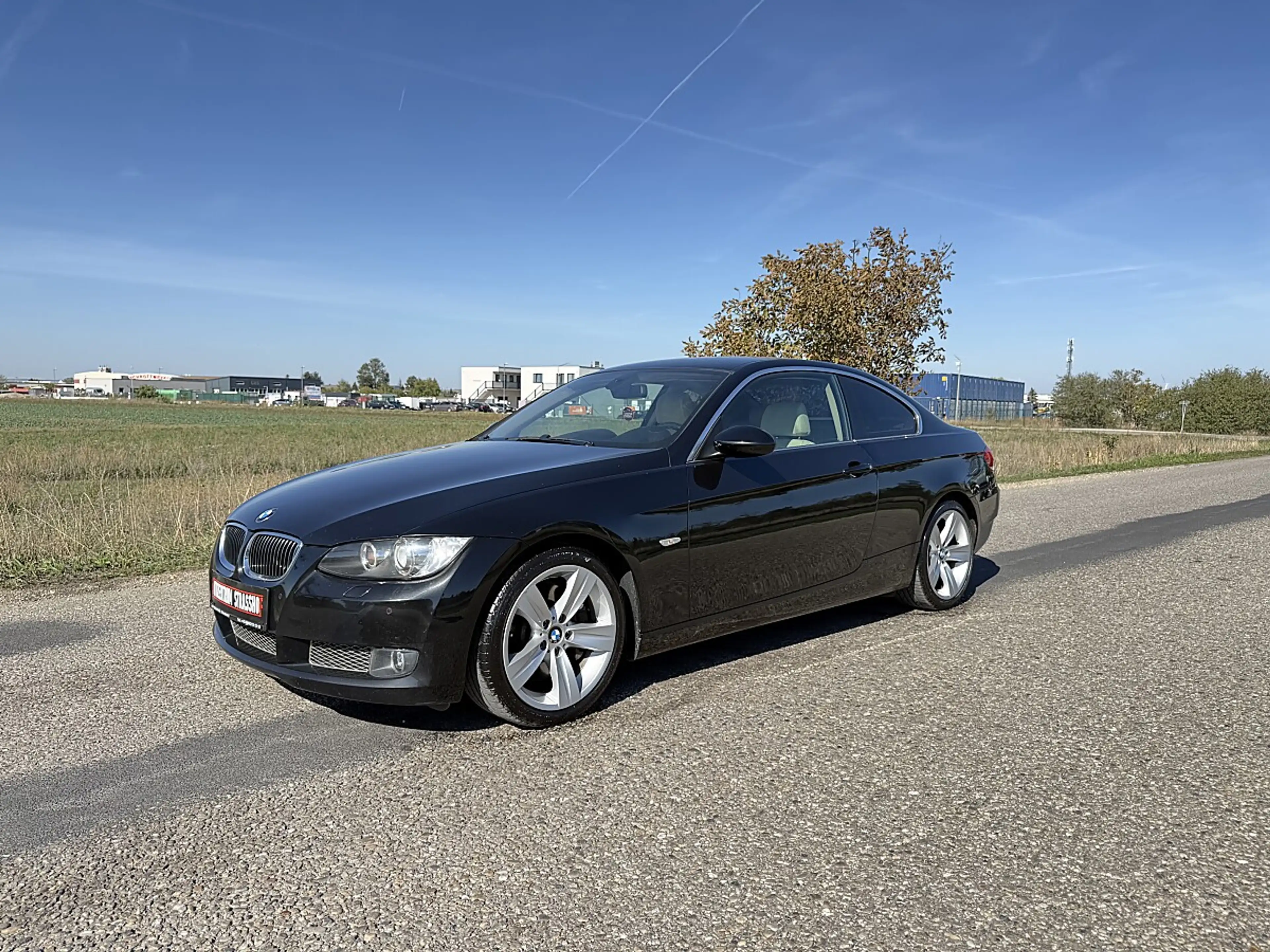 BMW 335 i Coupé — photo 2