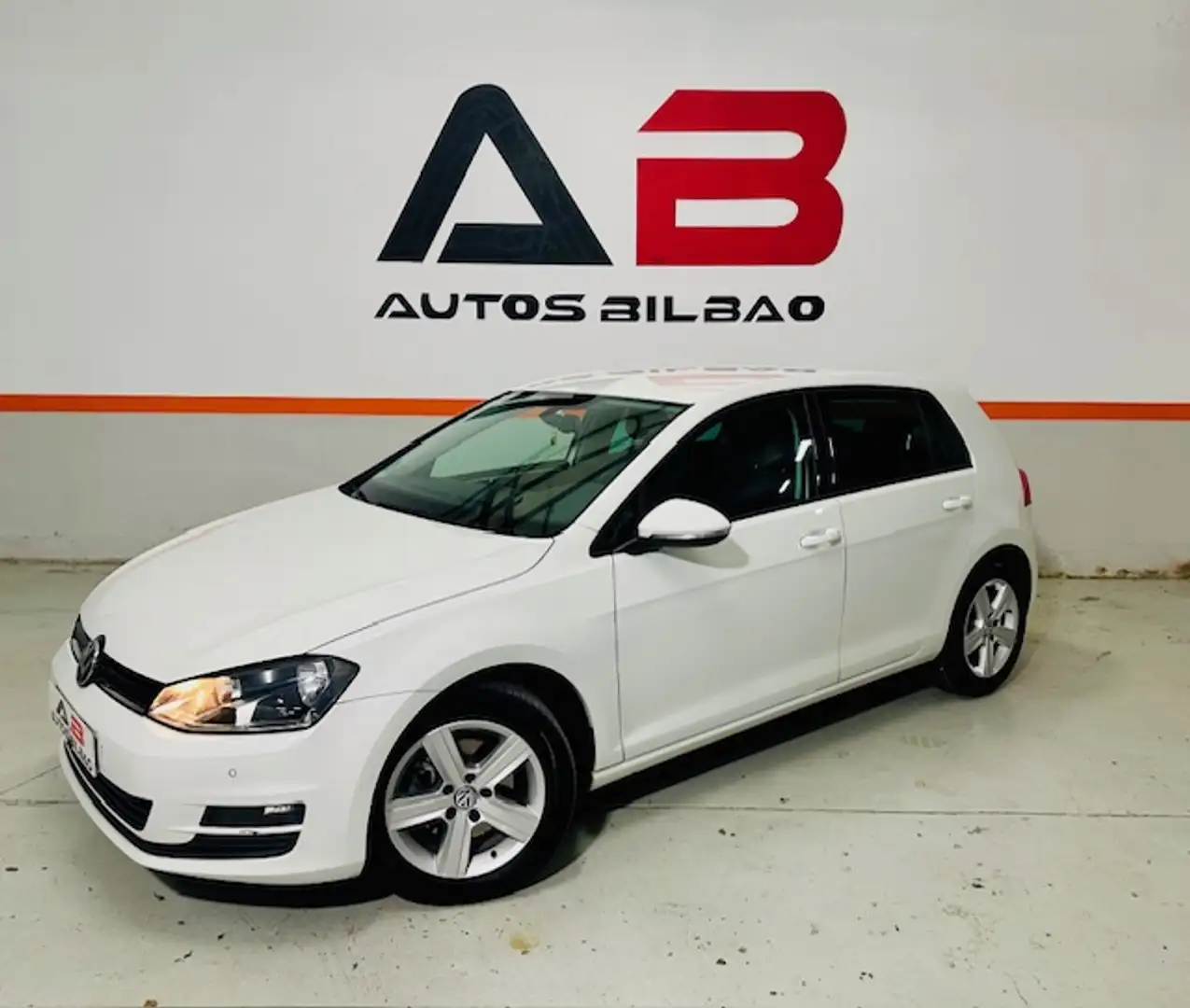 Volkswagen Golf 1.6TDI CR BMT Advance 110 Blanc - 1
