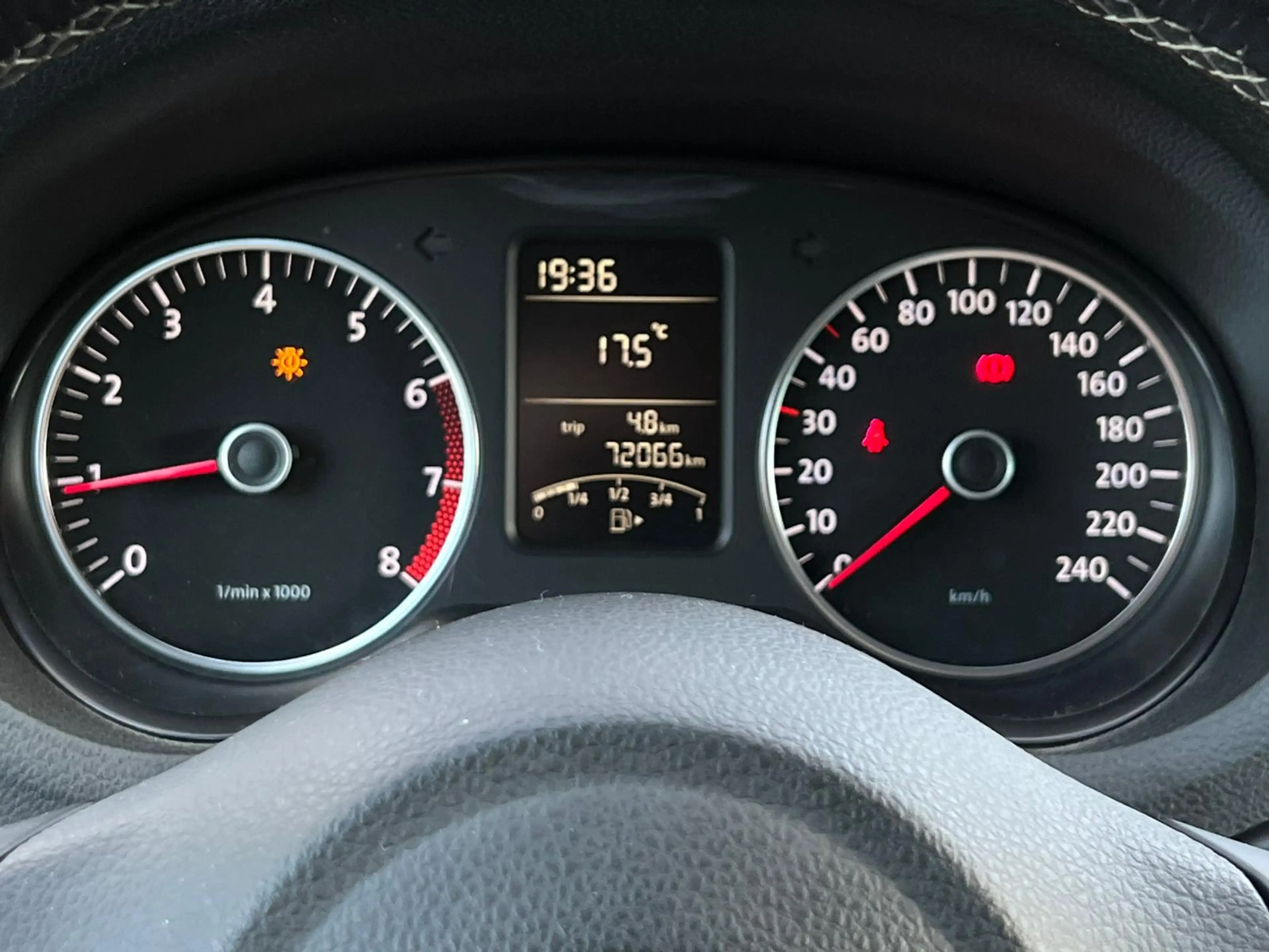 Volkswagen Polo Cross Crosspolo 1.2i GARANTI ECRAN CARPLAY — photo 15