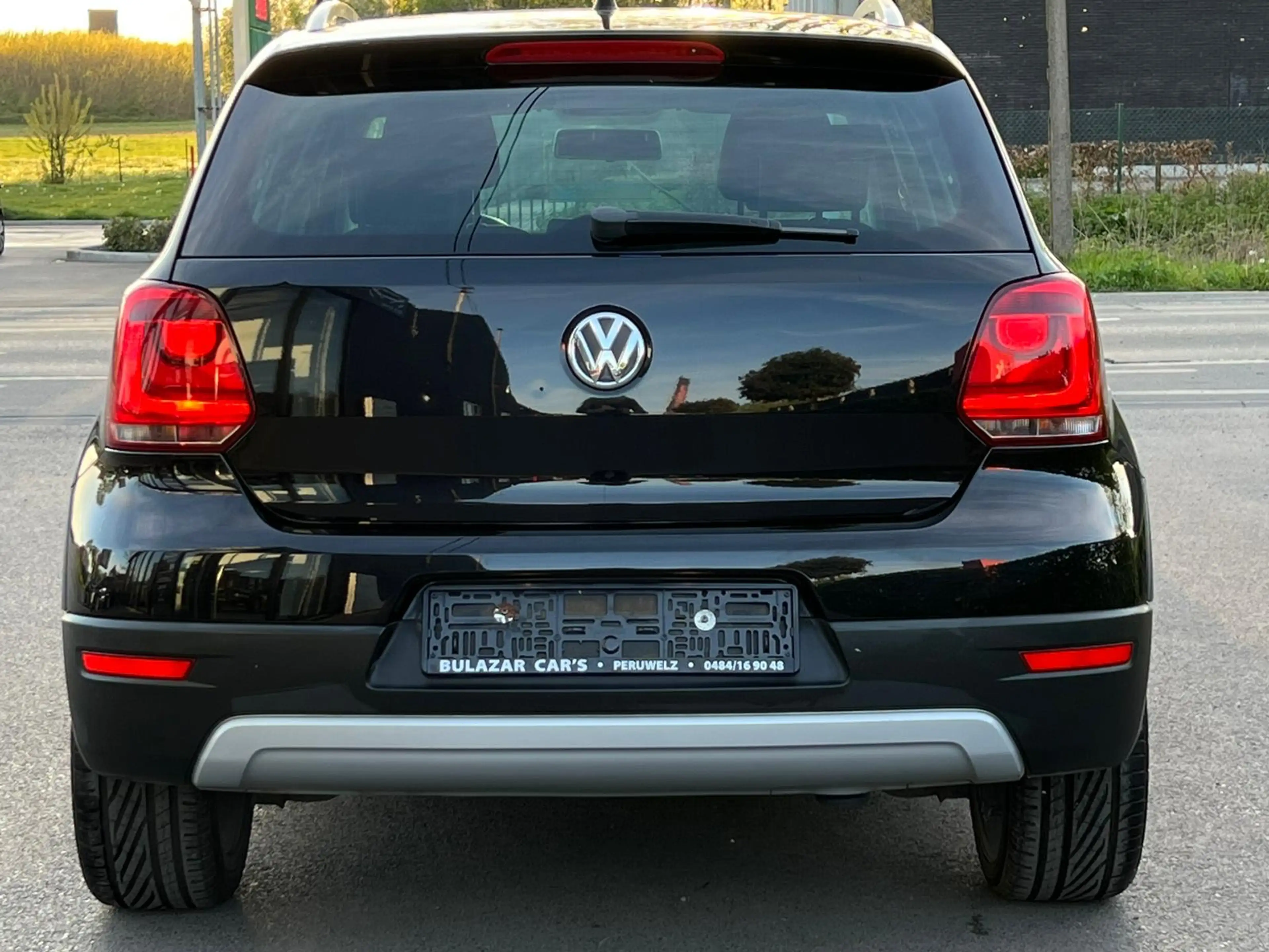 Volkswagen Polo Cross Crosspolo 1.2i GARANTI ECRAN CARPLAY — photo 5