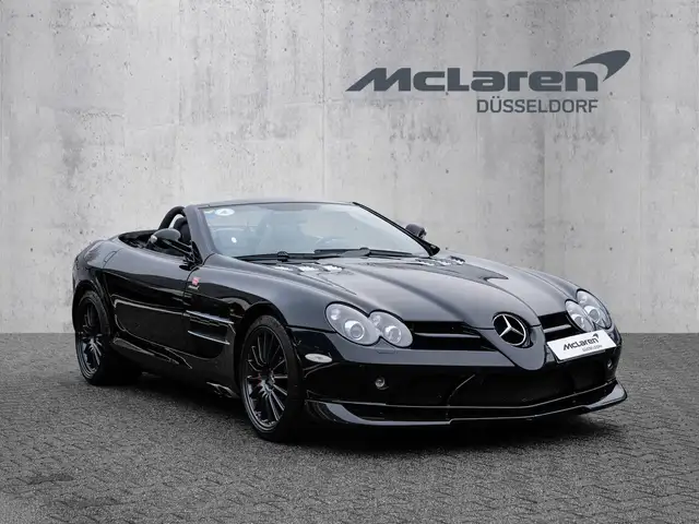 Mercedes-Benz SLR Roadster Geringe Laufleistung, All Black