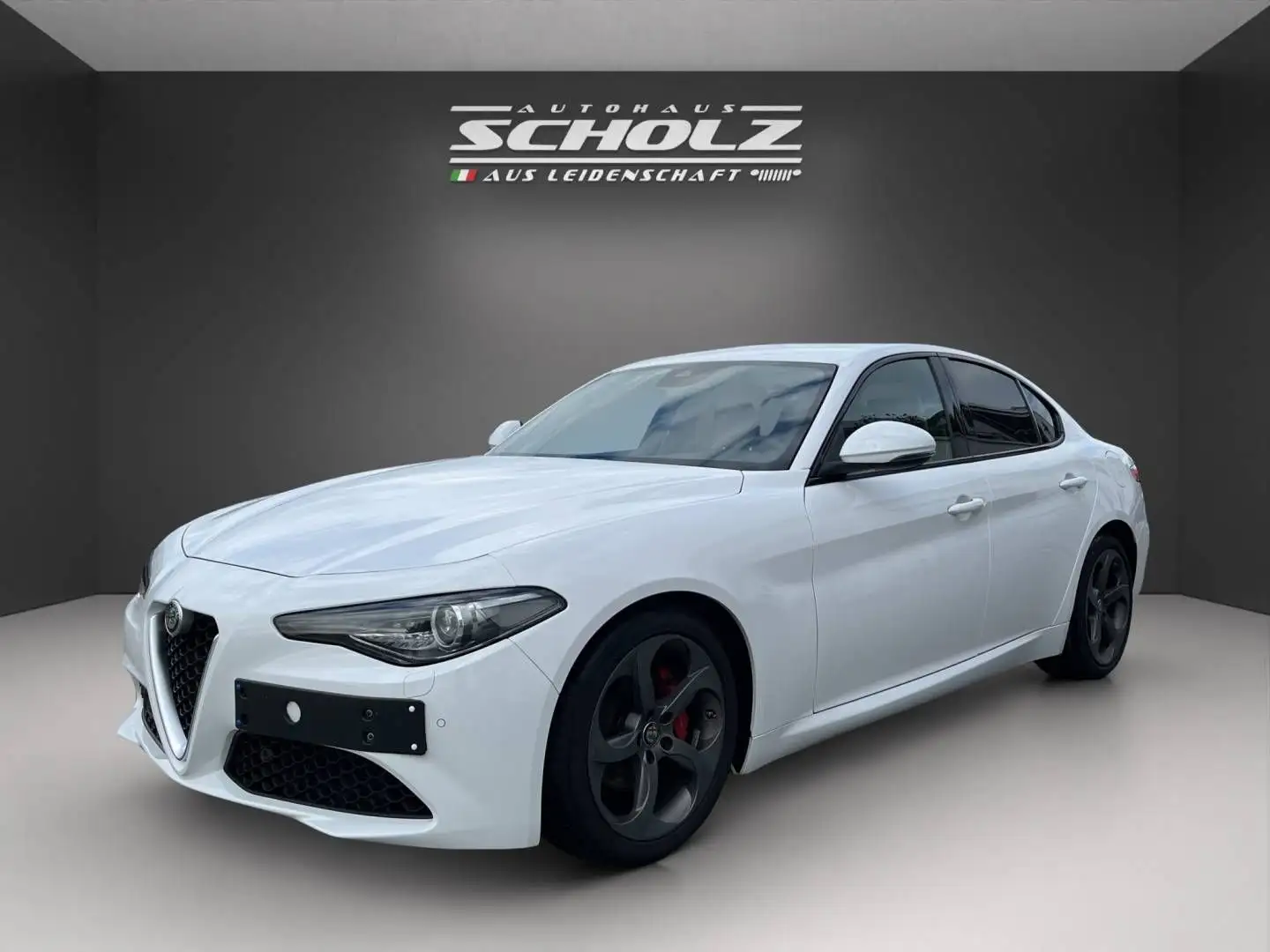 Alfa Romeo Giulia MY18 Super 2.2 Diesel 16V 110kW (15 Weiß - 1