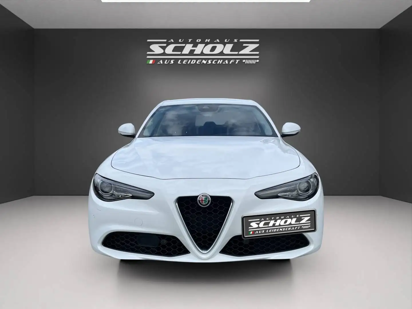 Alfa Romeo Giulia MY18 Super 2.2 Diesel 16V 110kW (15 Weiß - 2