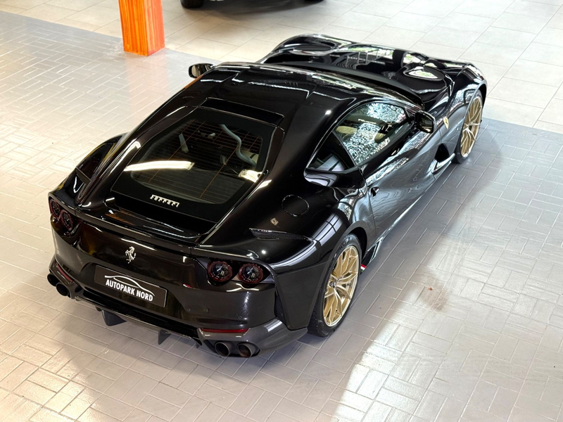 Ferrari 812 6.5 V12 Superfast CARBON~KAMERA~LIFT~JBL — photo 10