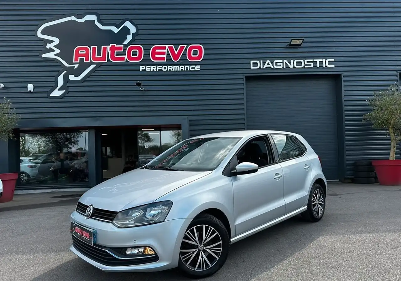 Volkswagen Polo 1.2 TSI 90 SÃ©rie SpÃ©ciale Allstar