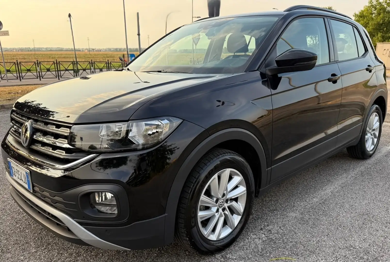 Volkswagen T-Cross 1.0 TSI 115 CV DSG Advanced BMT Noir - 1