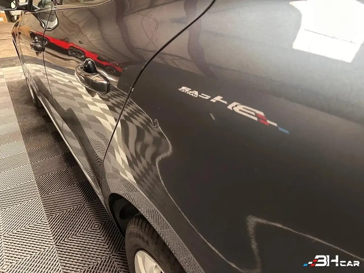 Renault Megane Berline — photo 41