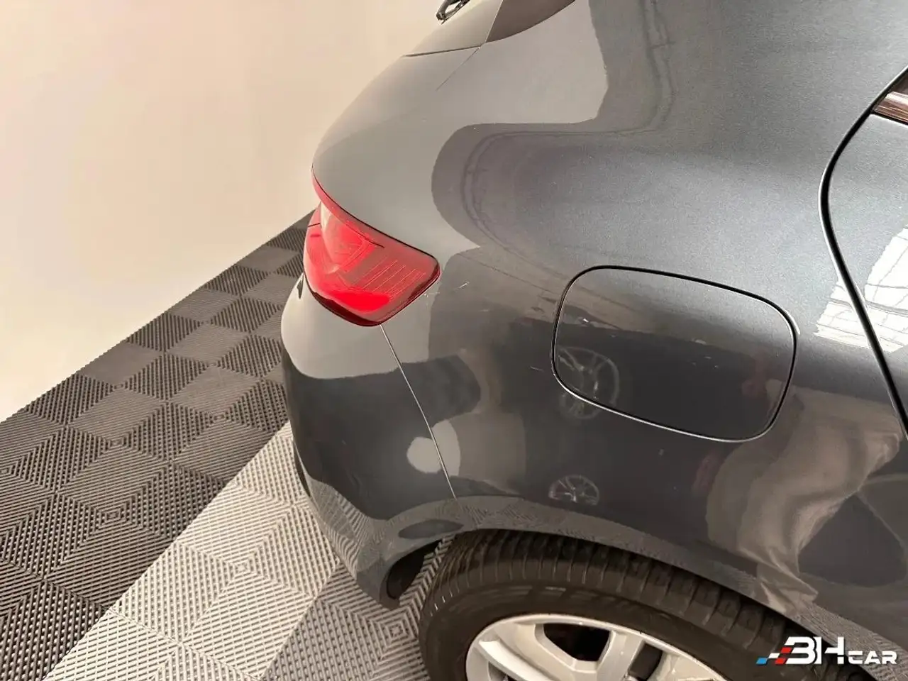 Renault Megane Berline — photo 35