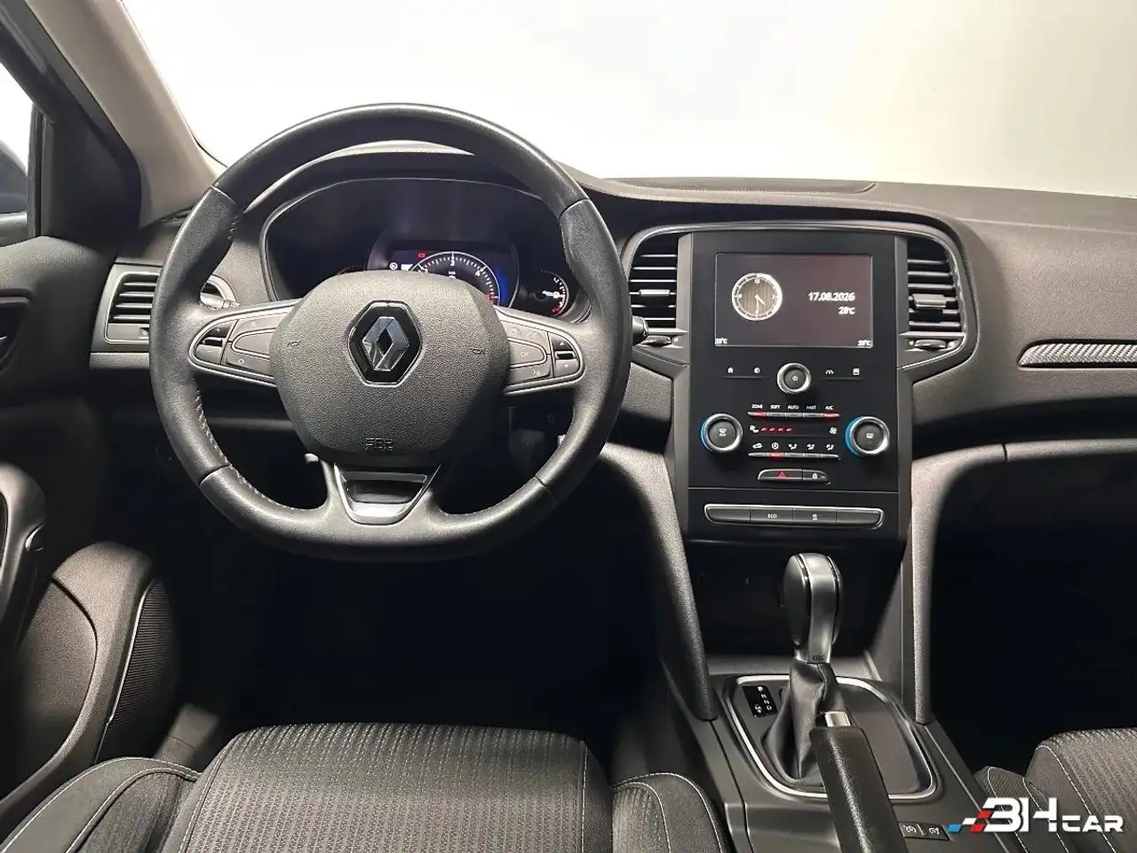 Renault Megane Berline — photo 9
