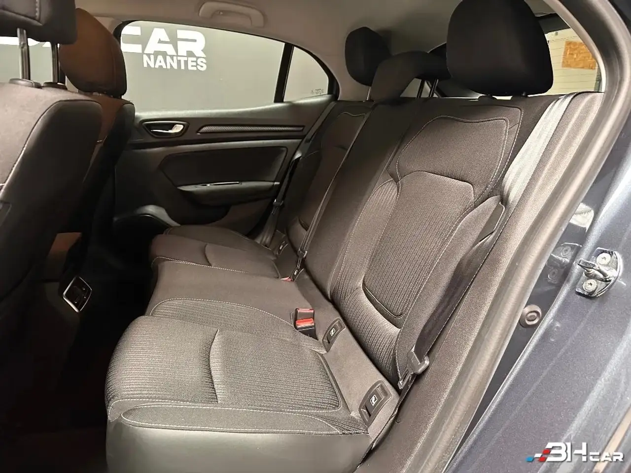 Renault Megane Berline — photo 6